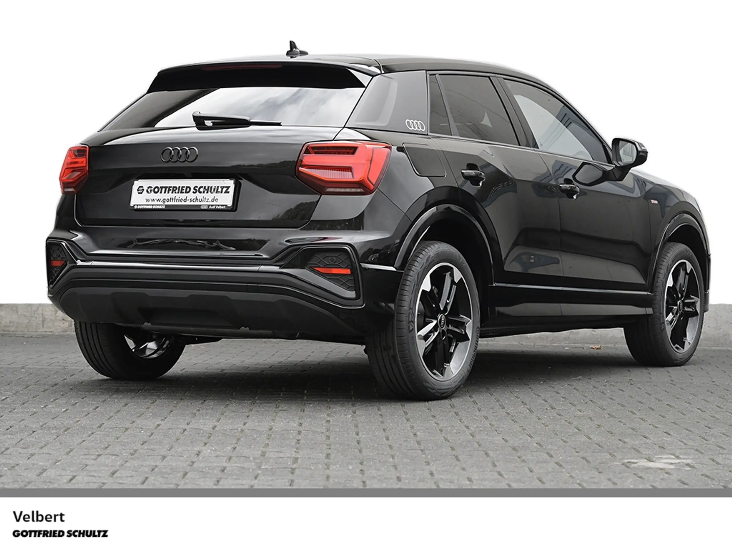 Audi - Q2