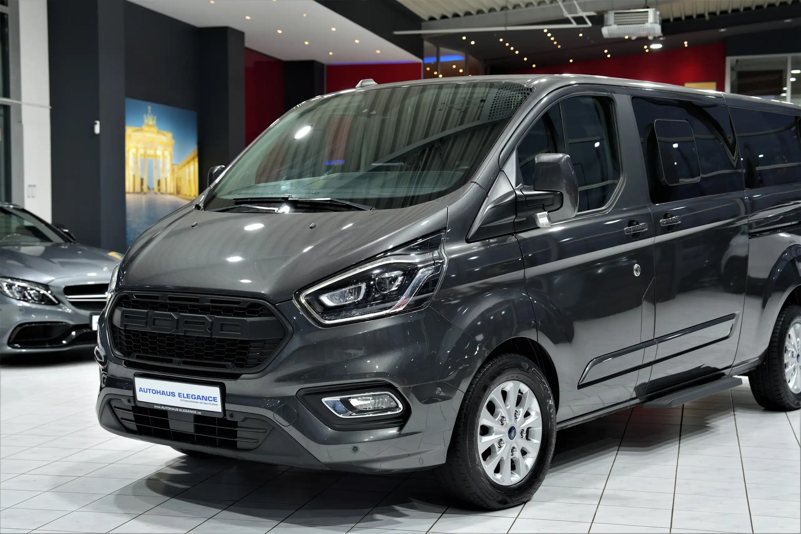 Ford - Tourneo Custom