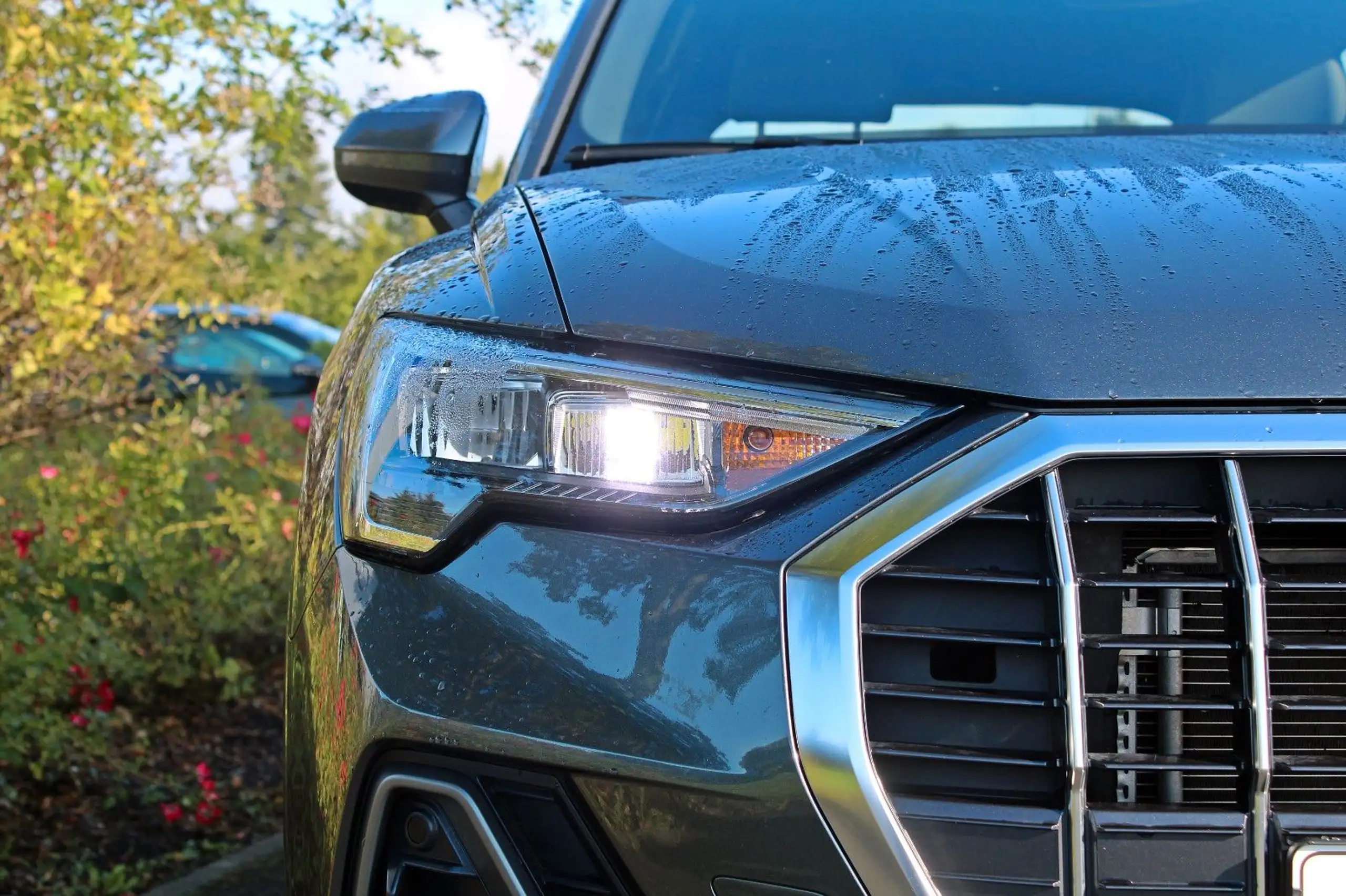 Audi - Q3