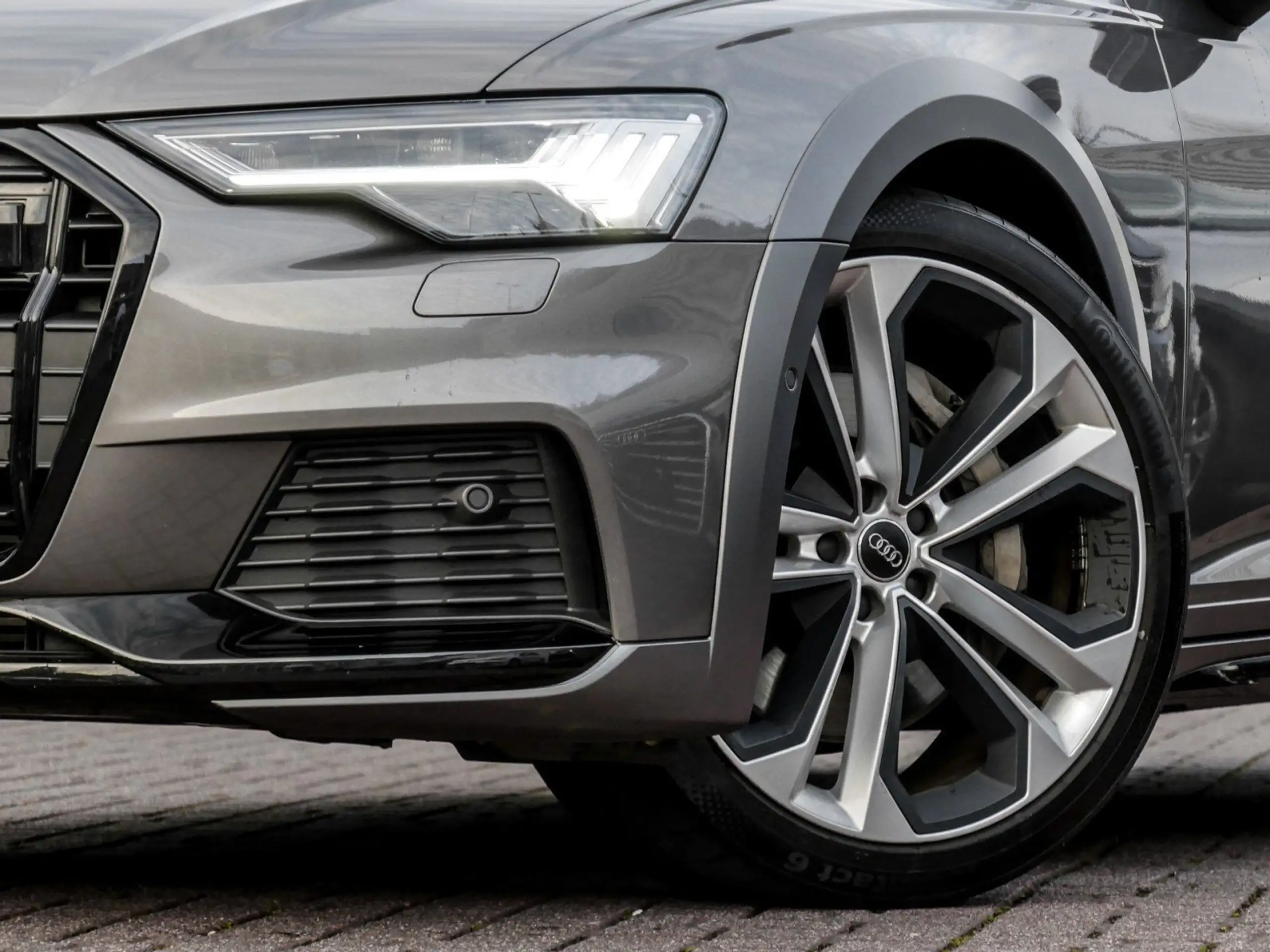 Audi - A6 allroad