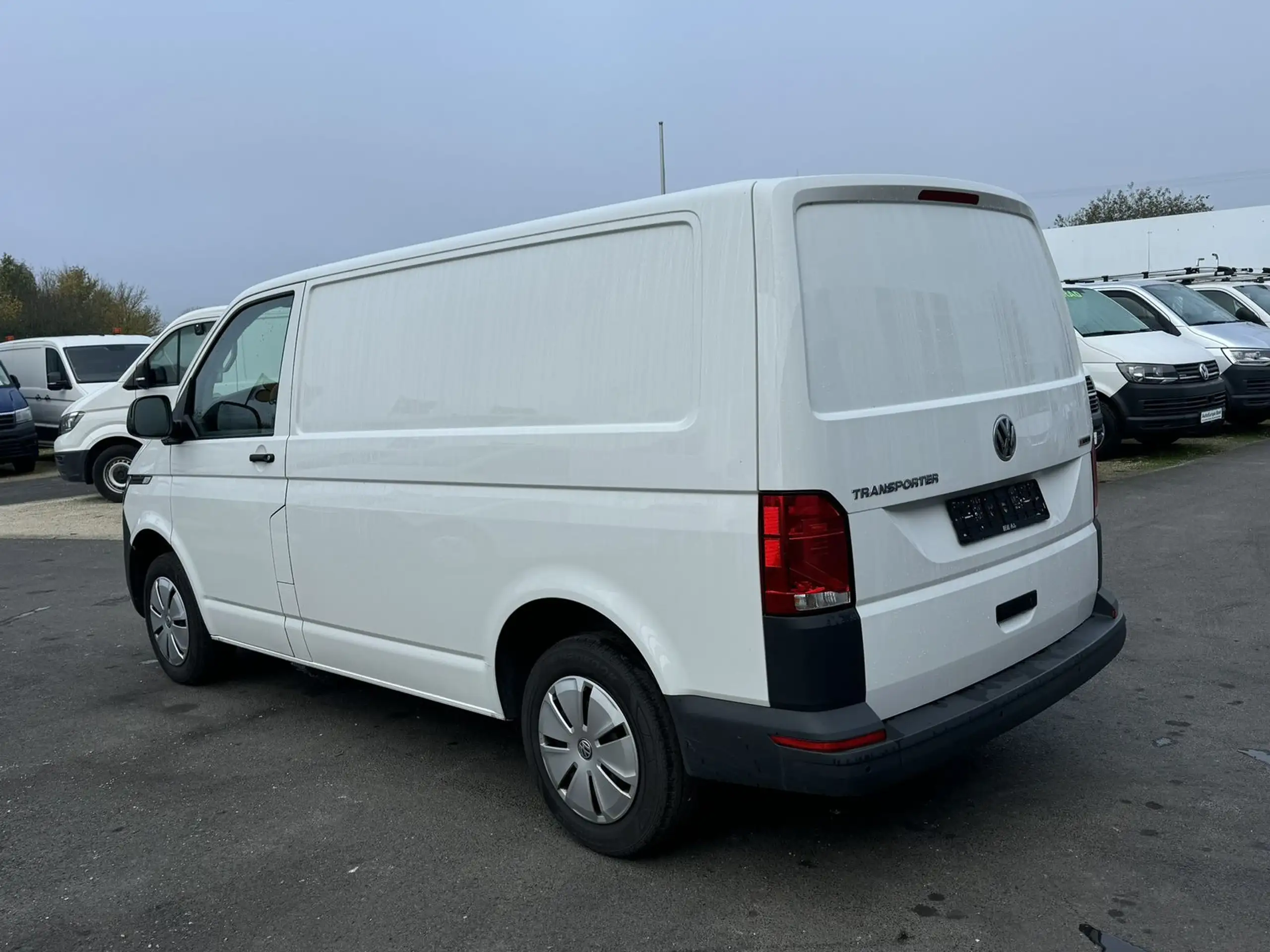 Volkswagen - T6 Transporter