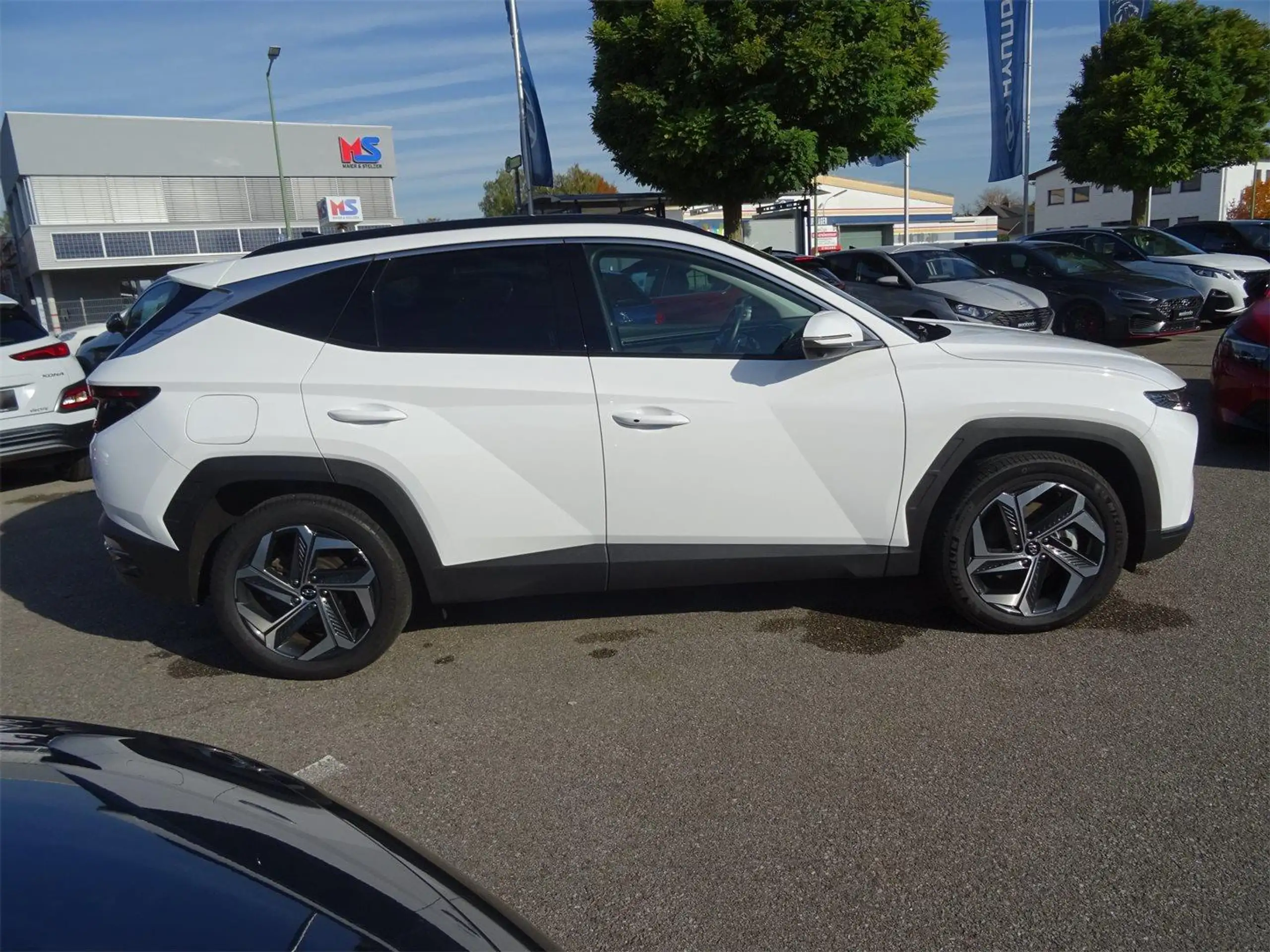 Hyundai - TUCSON