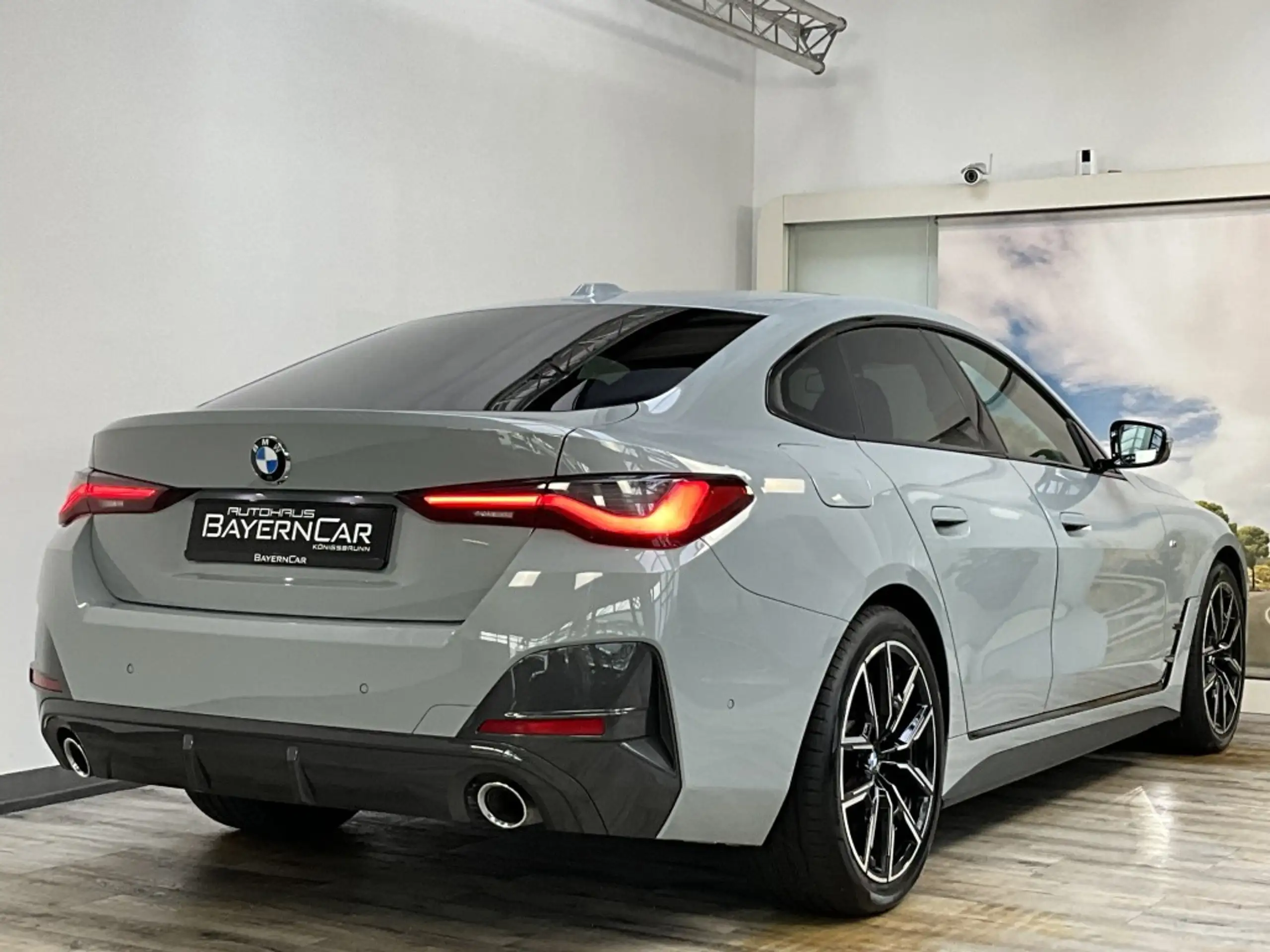 BMW - 420