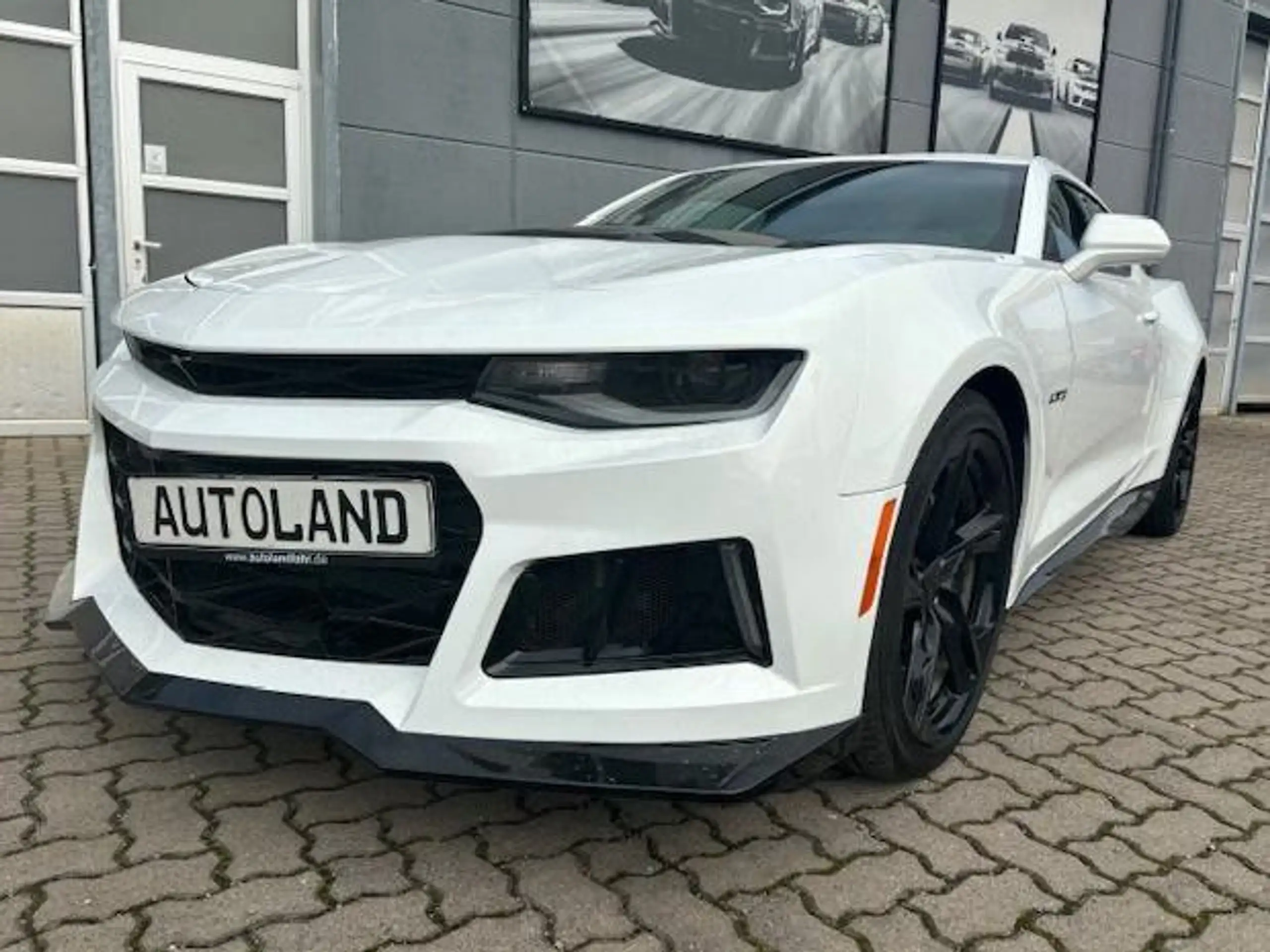 Chevrolet - Camaro