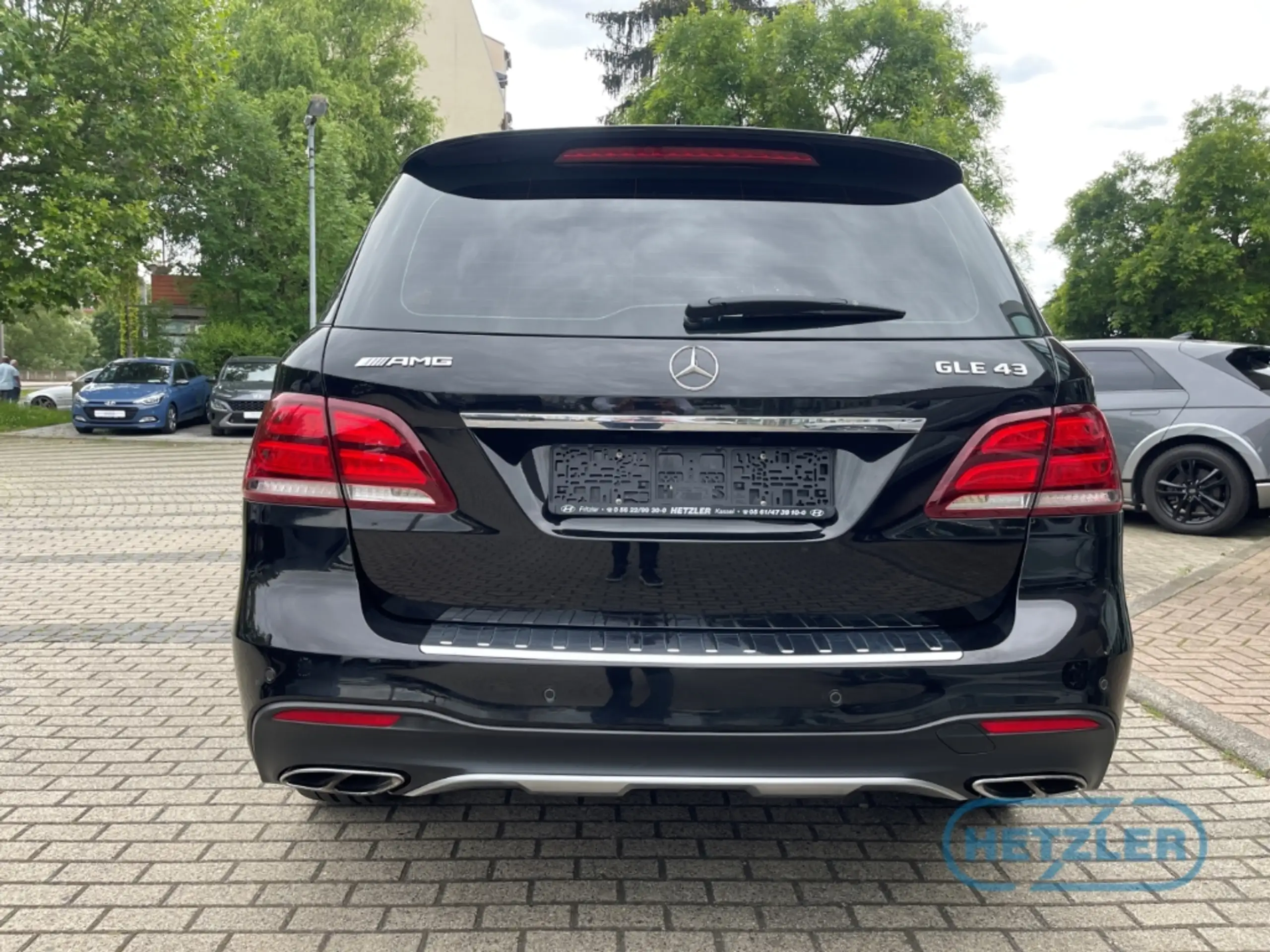 Mercedes-Benz - GLE 43 AMG