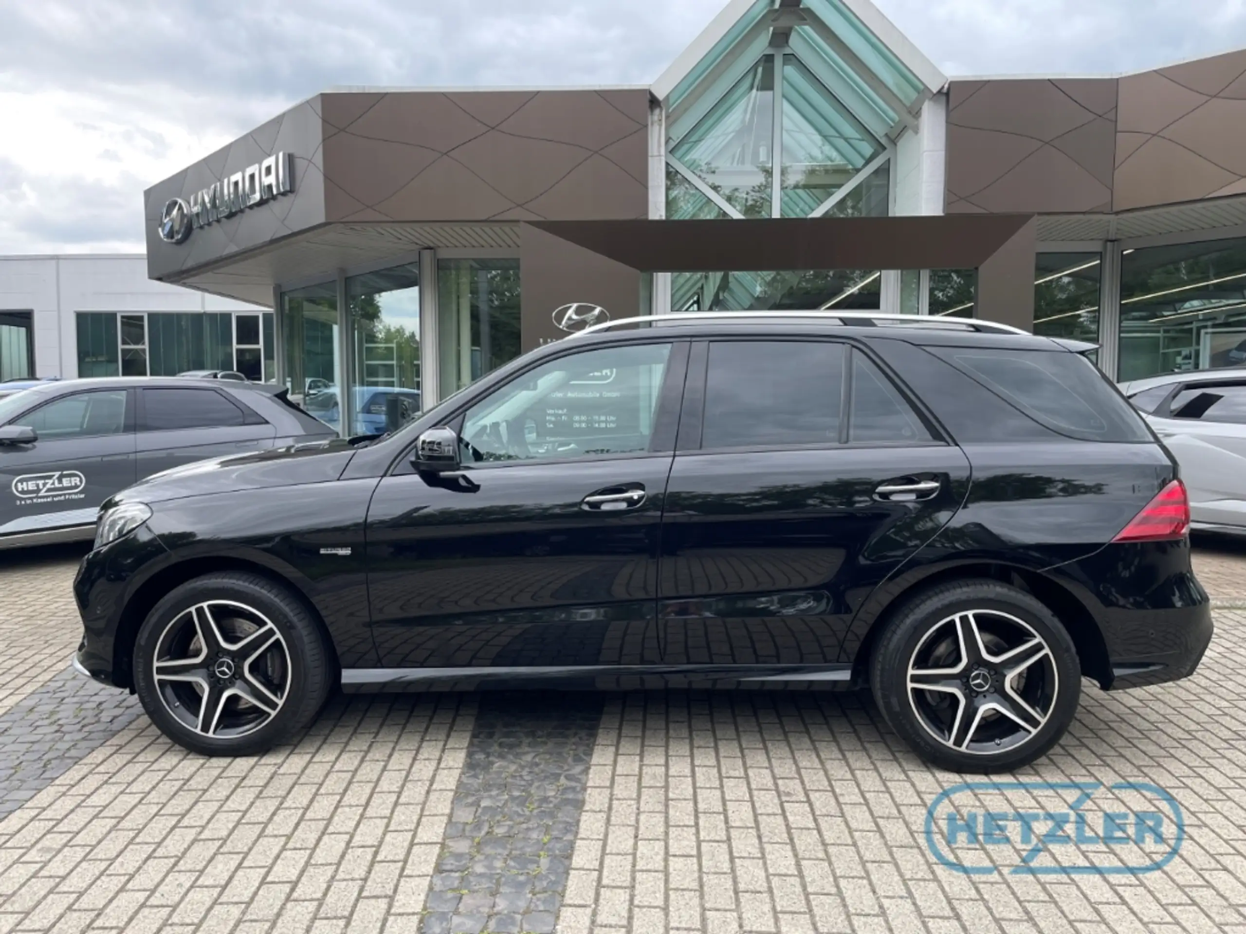 Mercedes-Benz - GLE 43 AMG