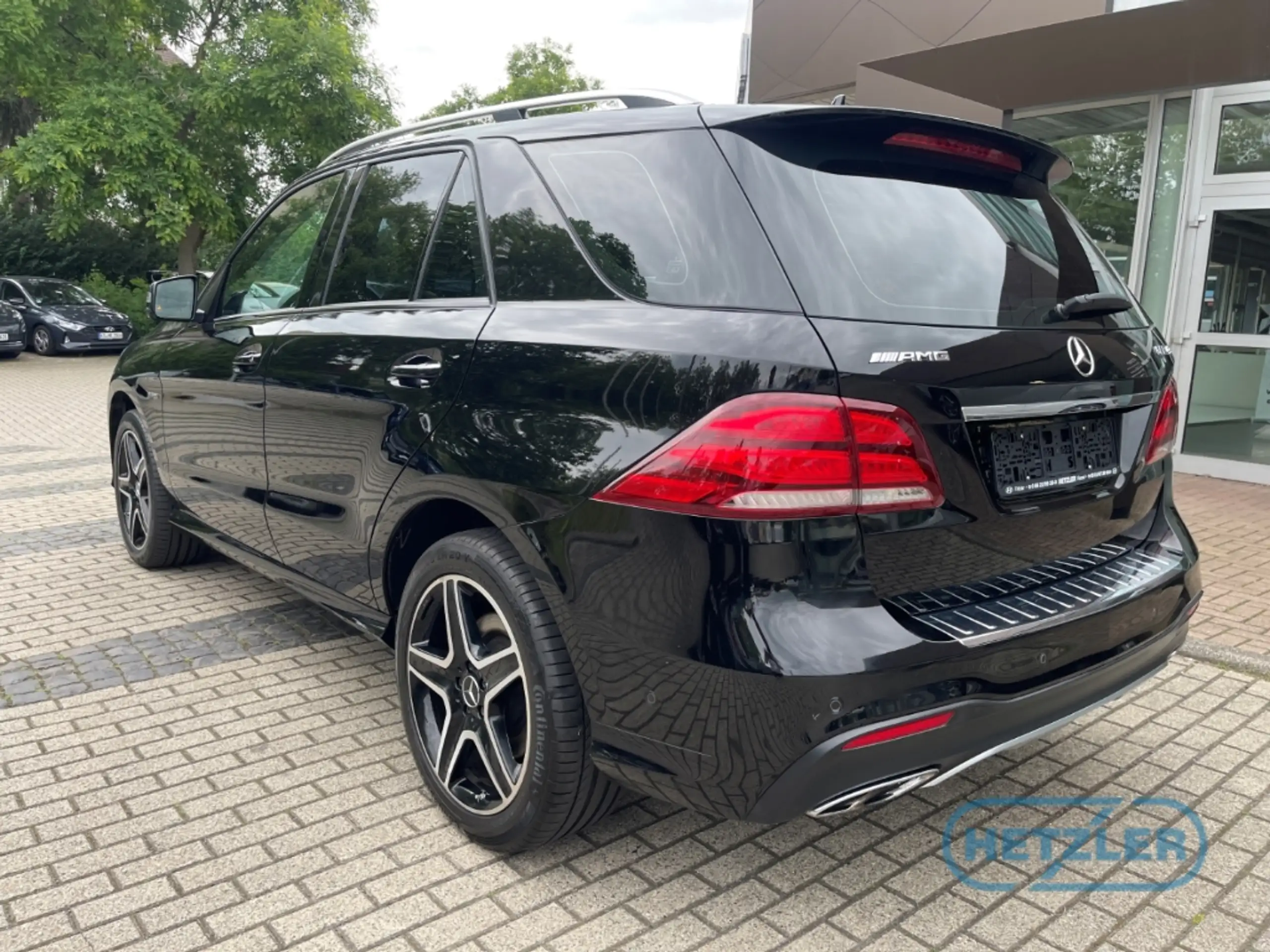 Mercedes-Benz - GLE 43 AMG