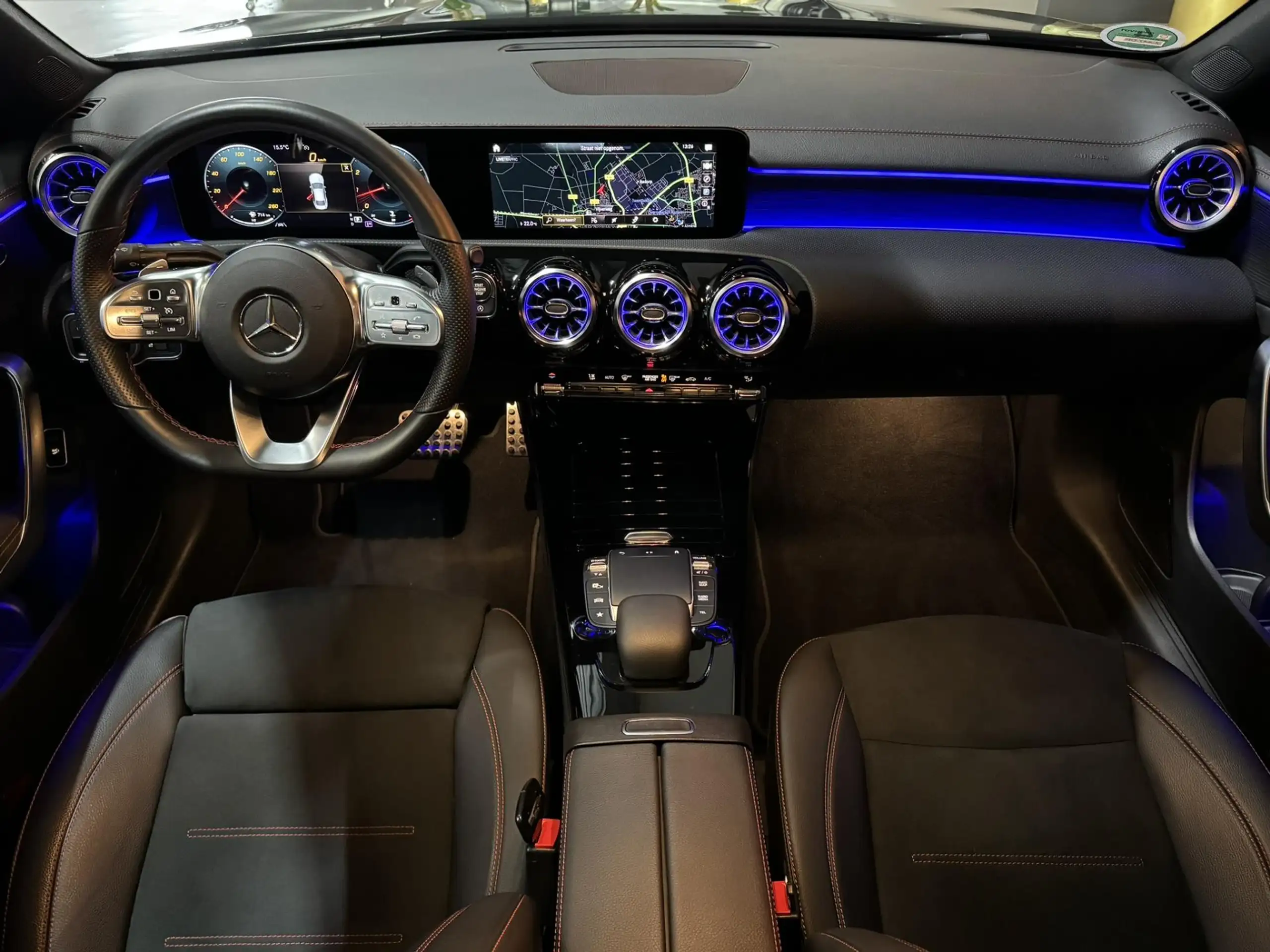 Mercedes-Benz - CLA 250