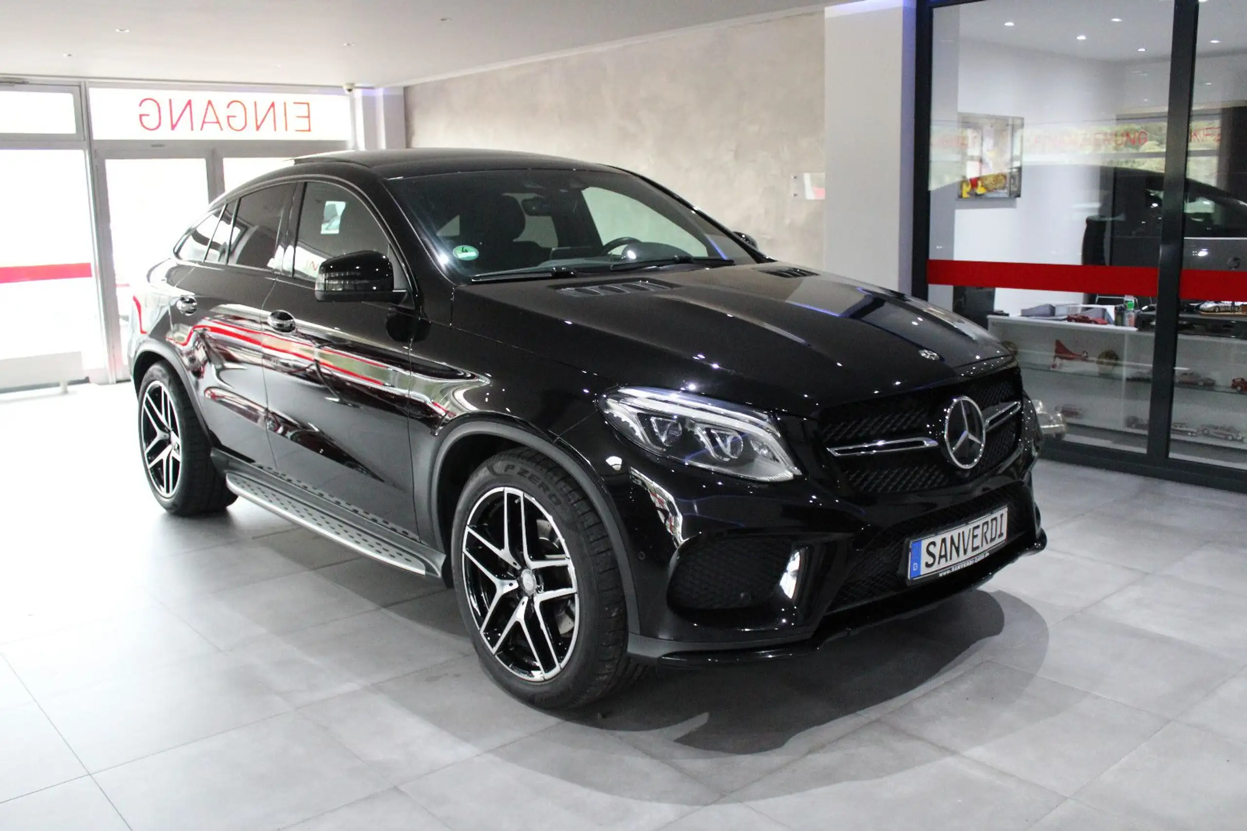 Mercedes-Benz - GLE 350