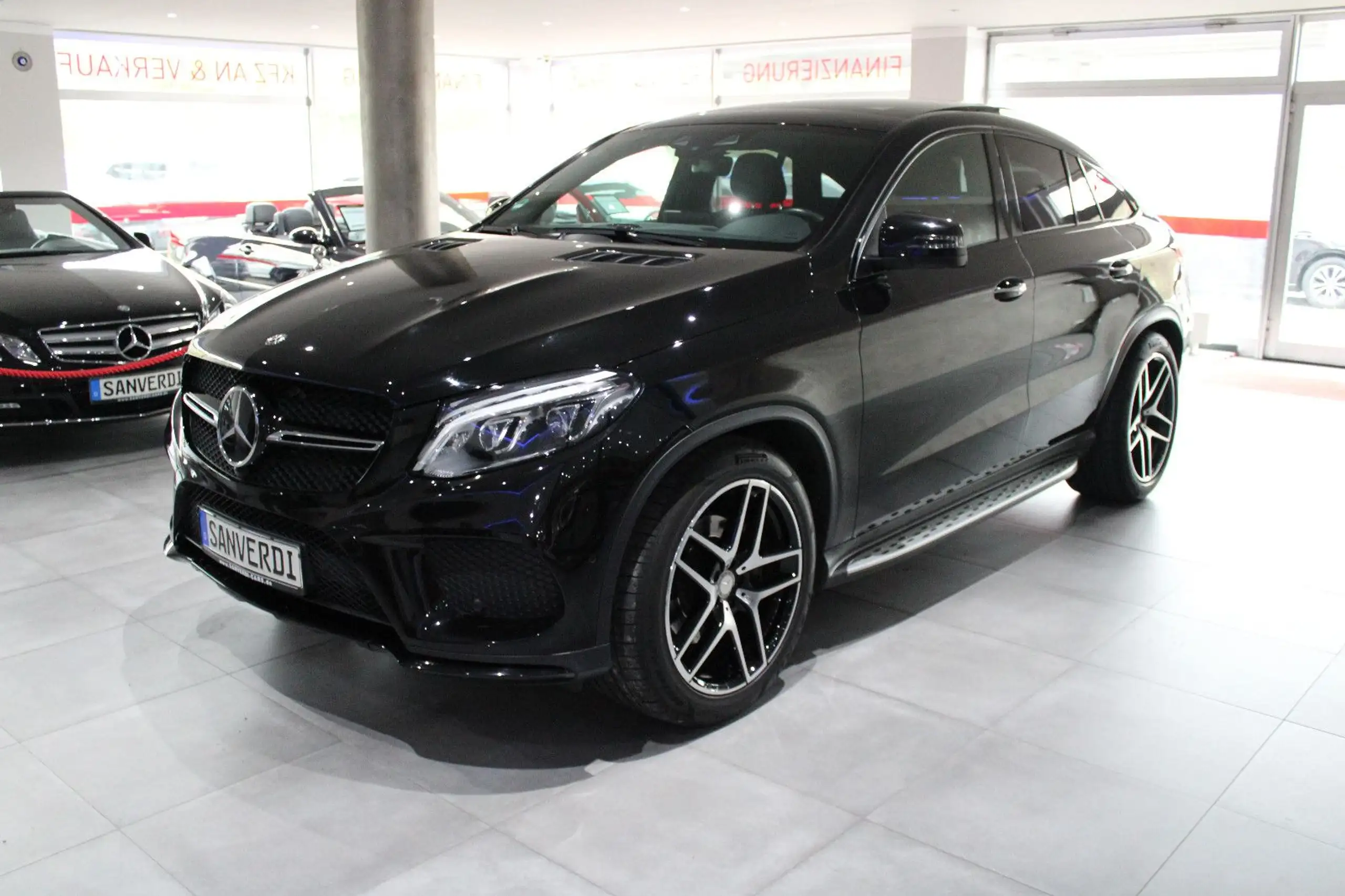 Mercedes-Benz - GLE 350