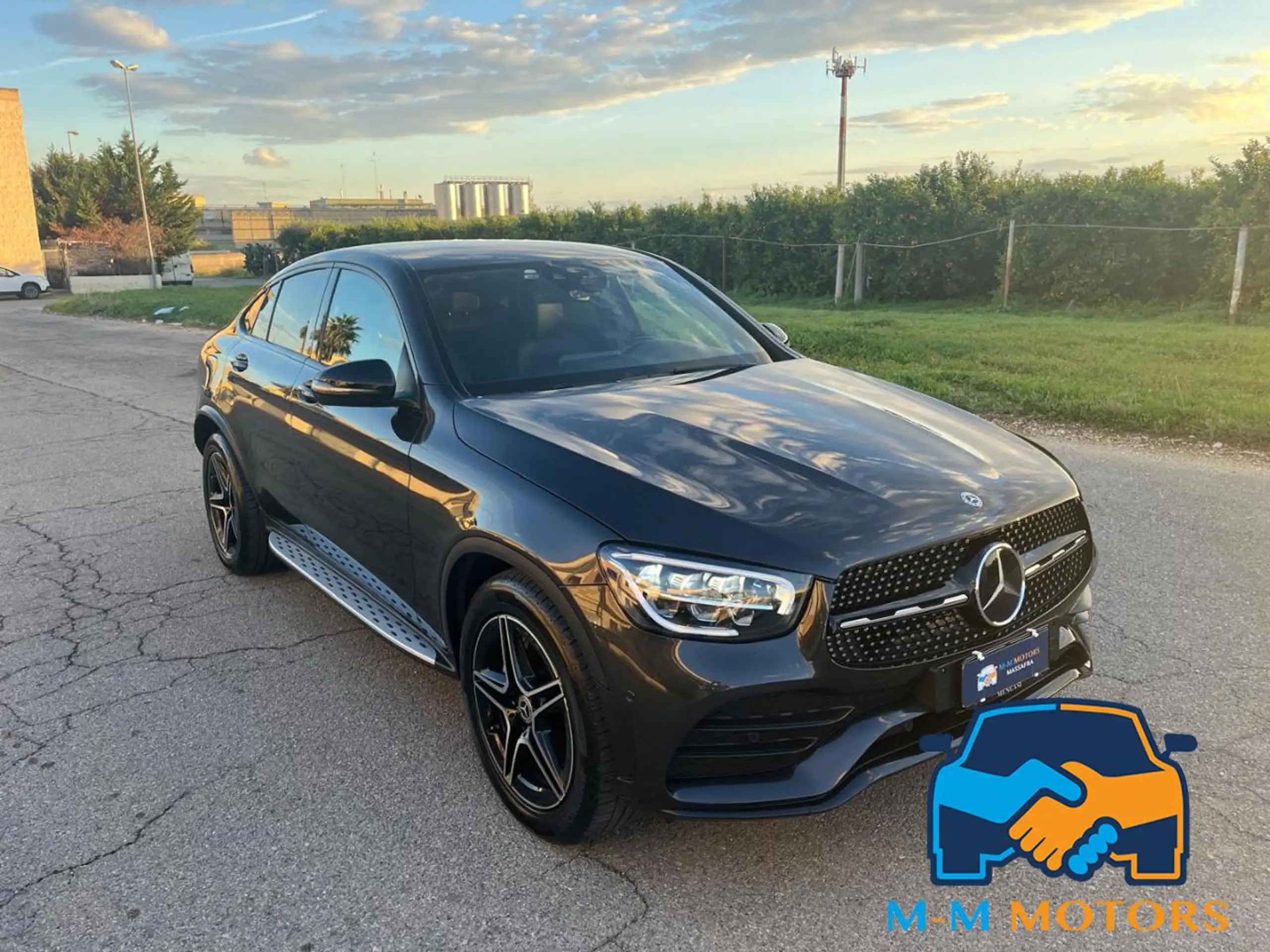 Mercedes-Benz - GLC 220