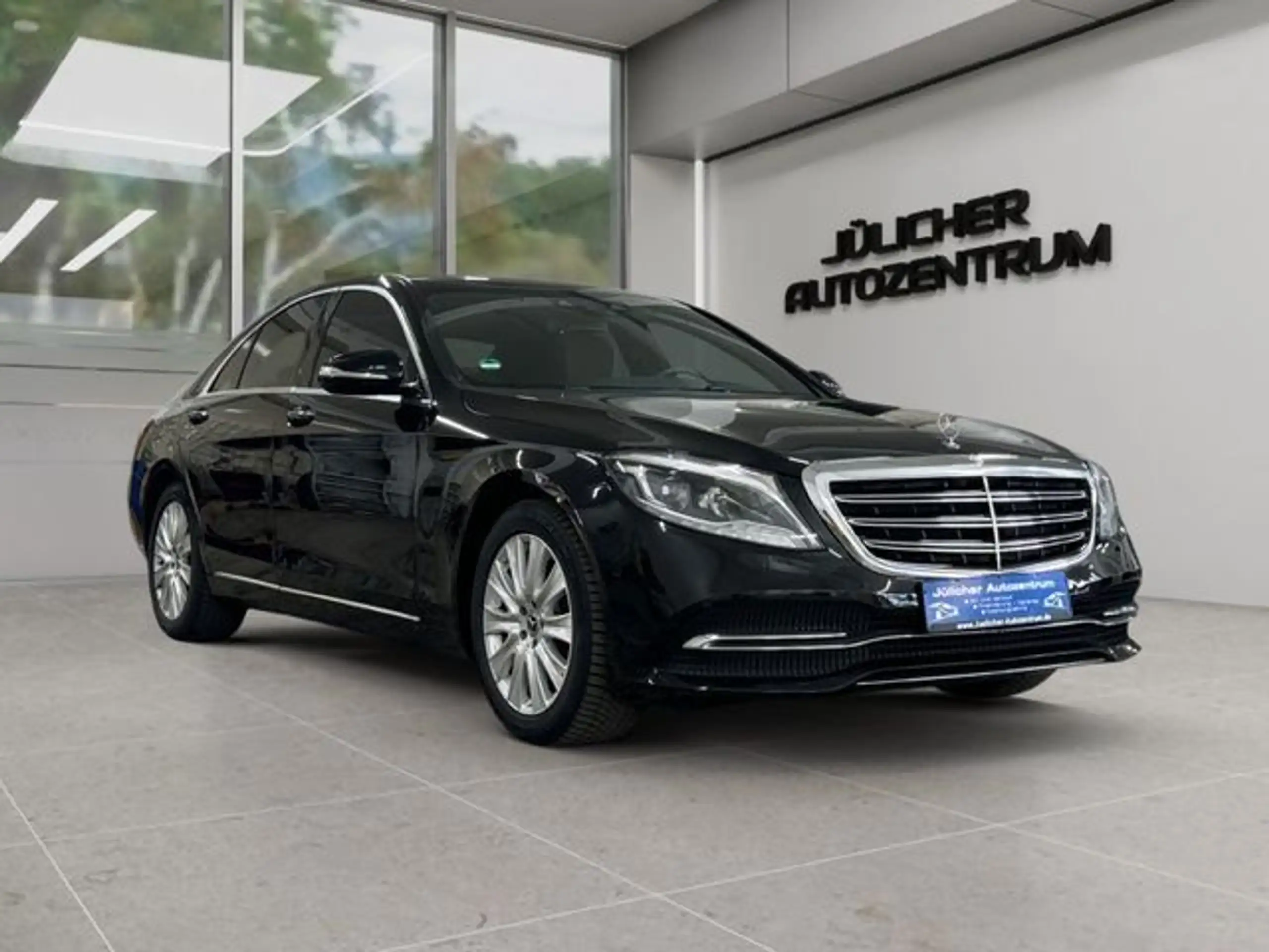 Mercedes-Benz - S 350