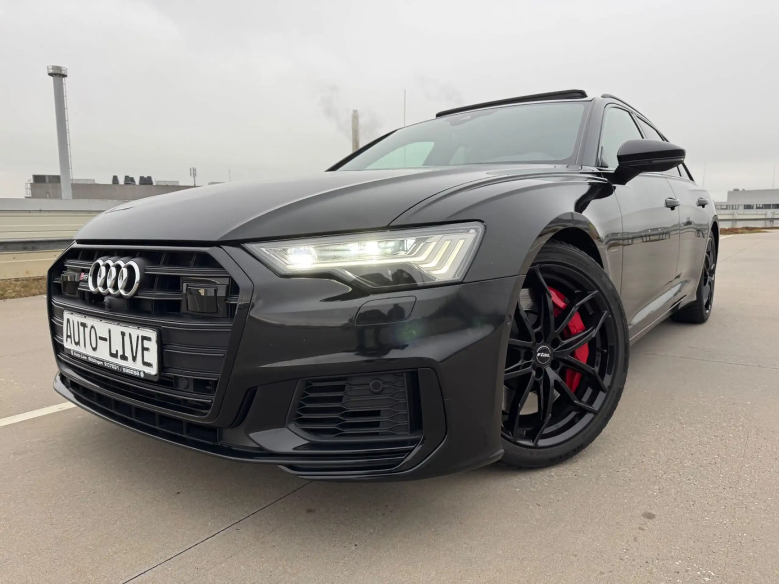 Audi - S6