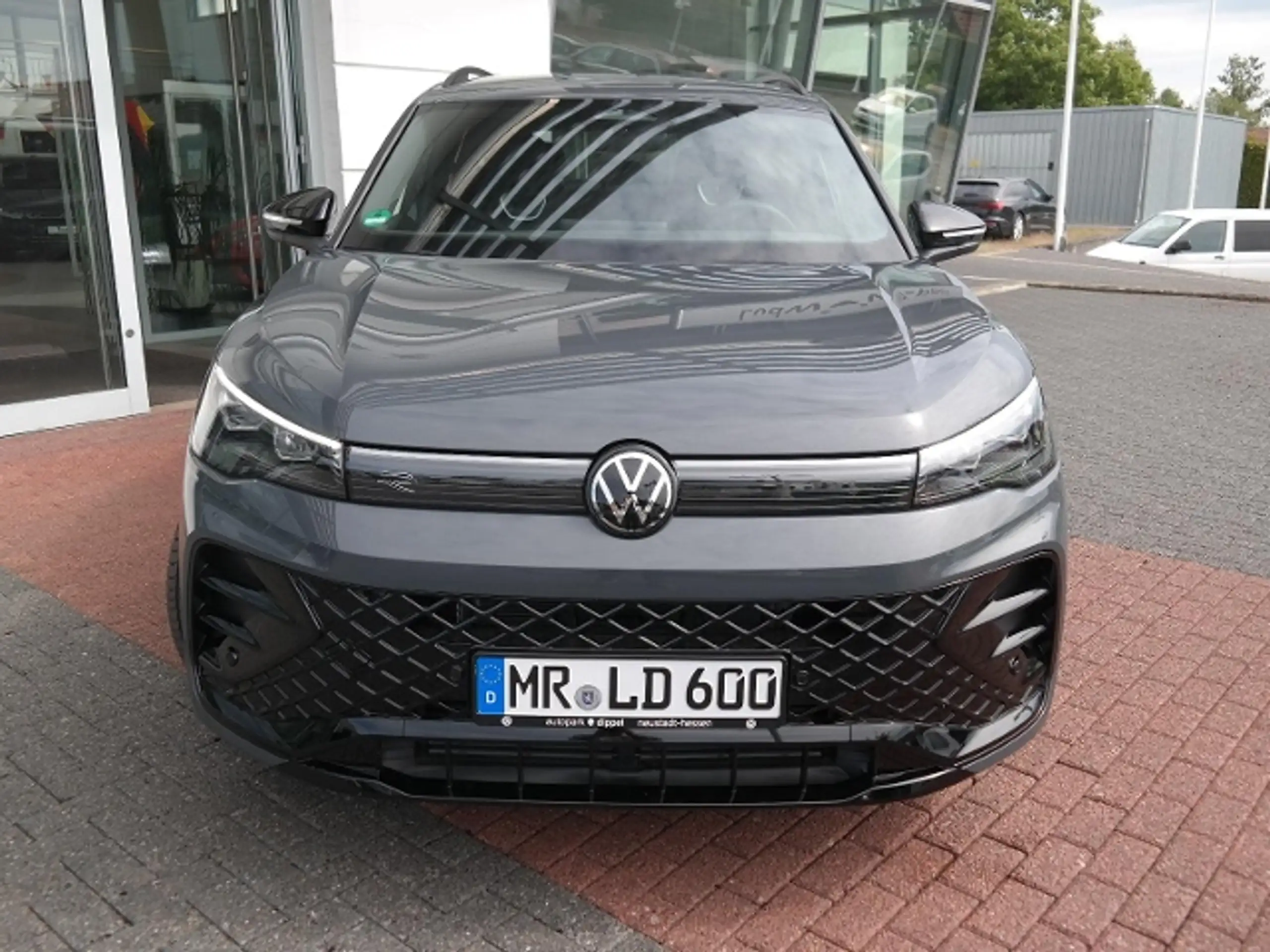 Volkswagen - Tiguan