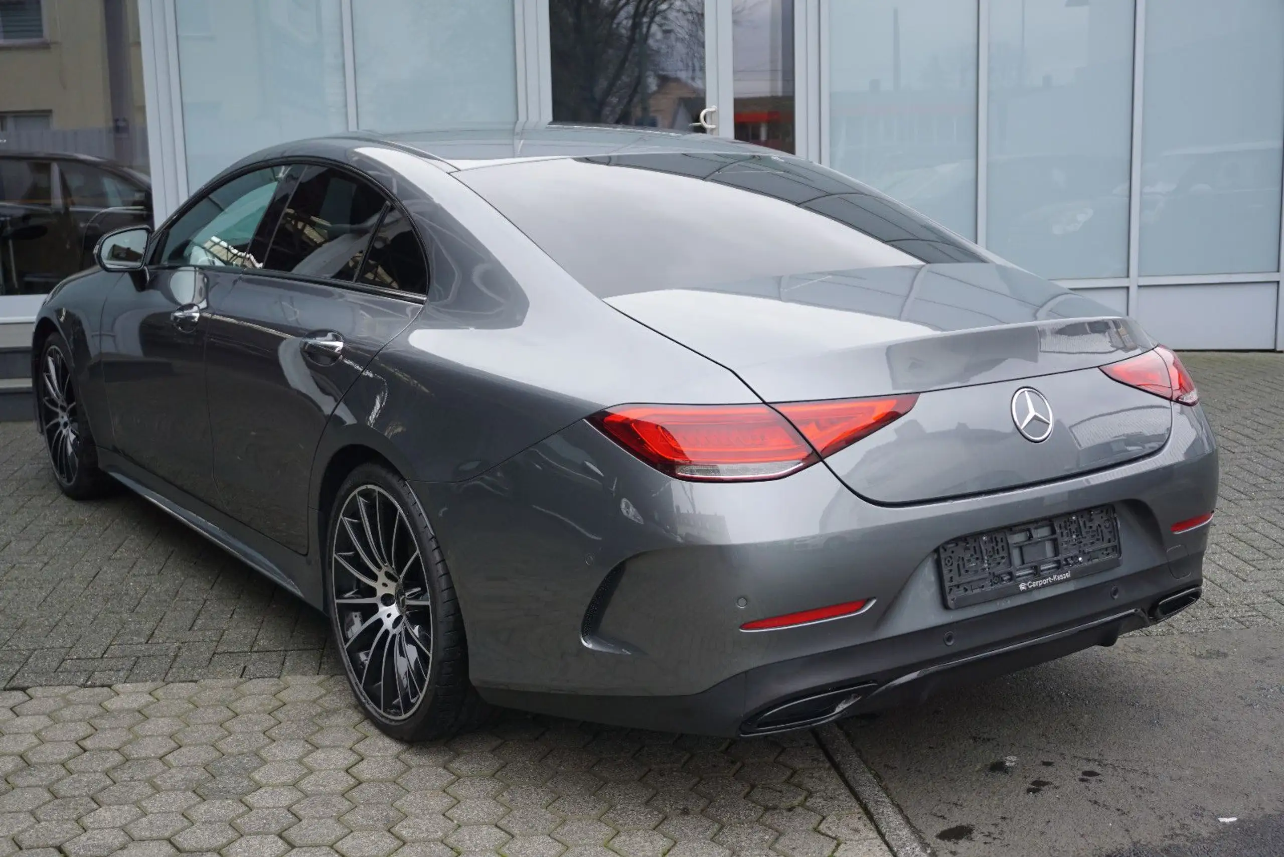 Mercedes-Benz - CLS 350