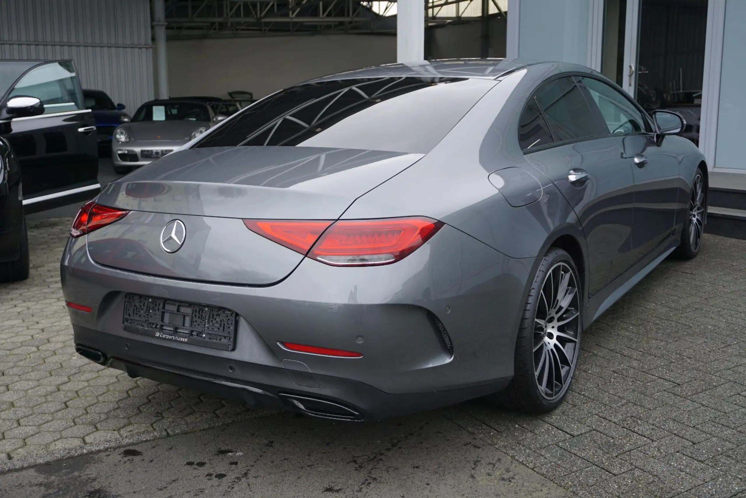 Mercedes-Benz - CLS 350