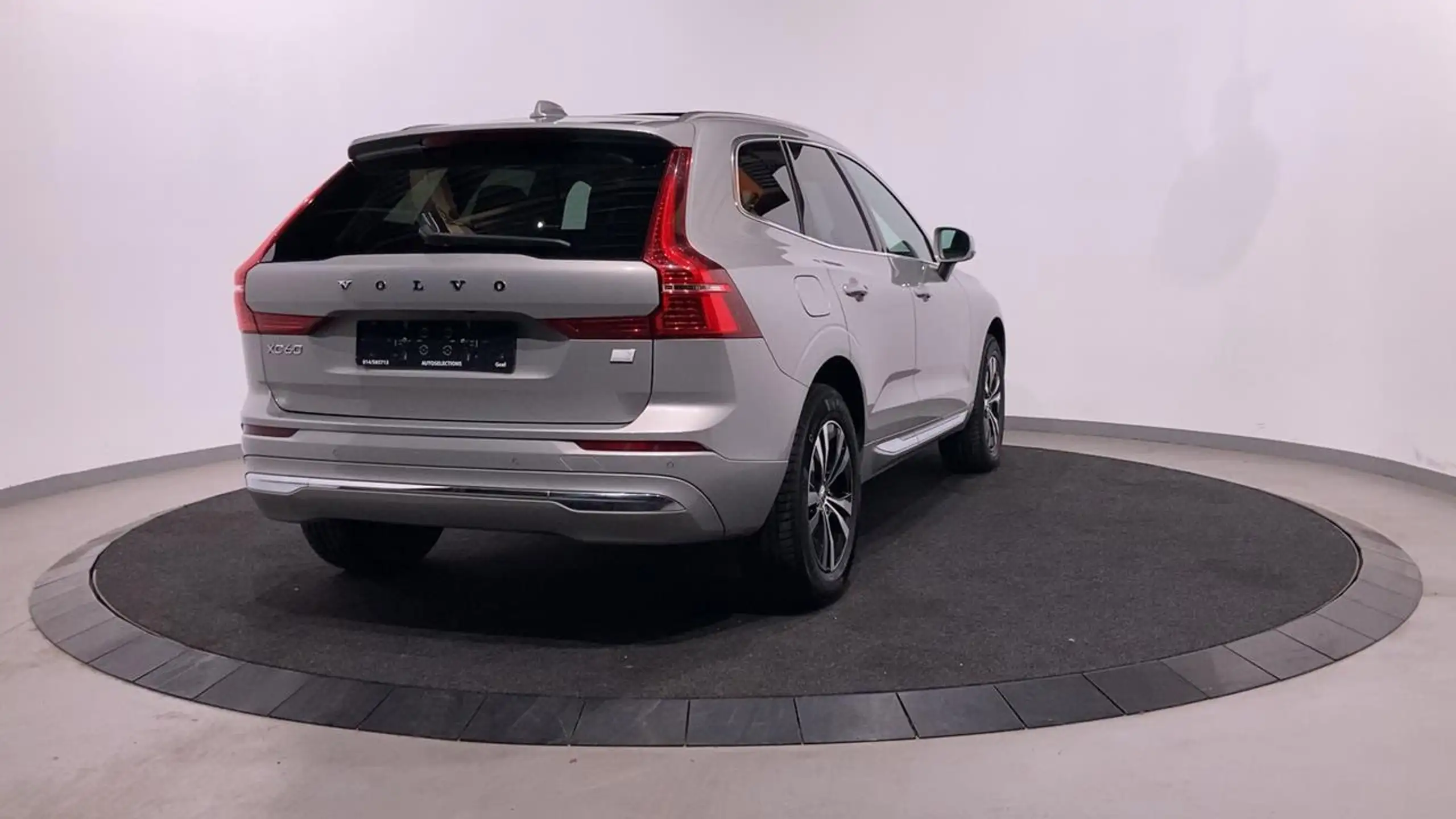 Volvo - XC60