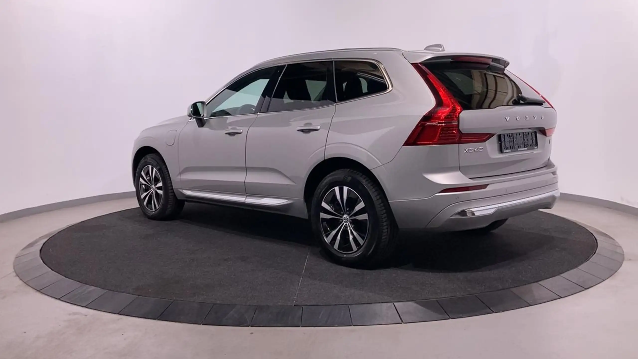 Volvo - XC60