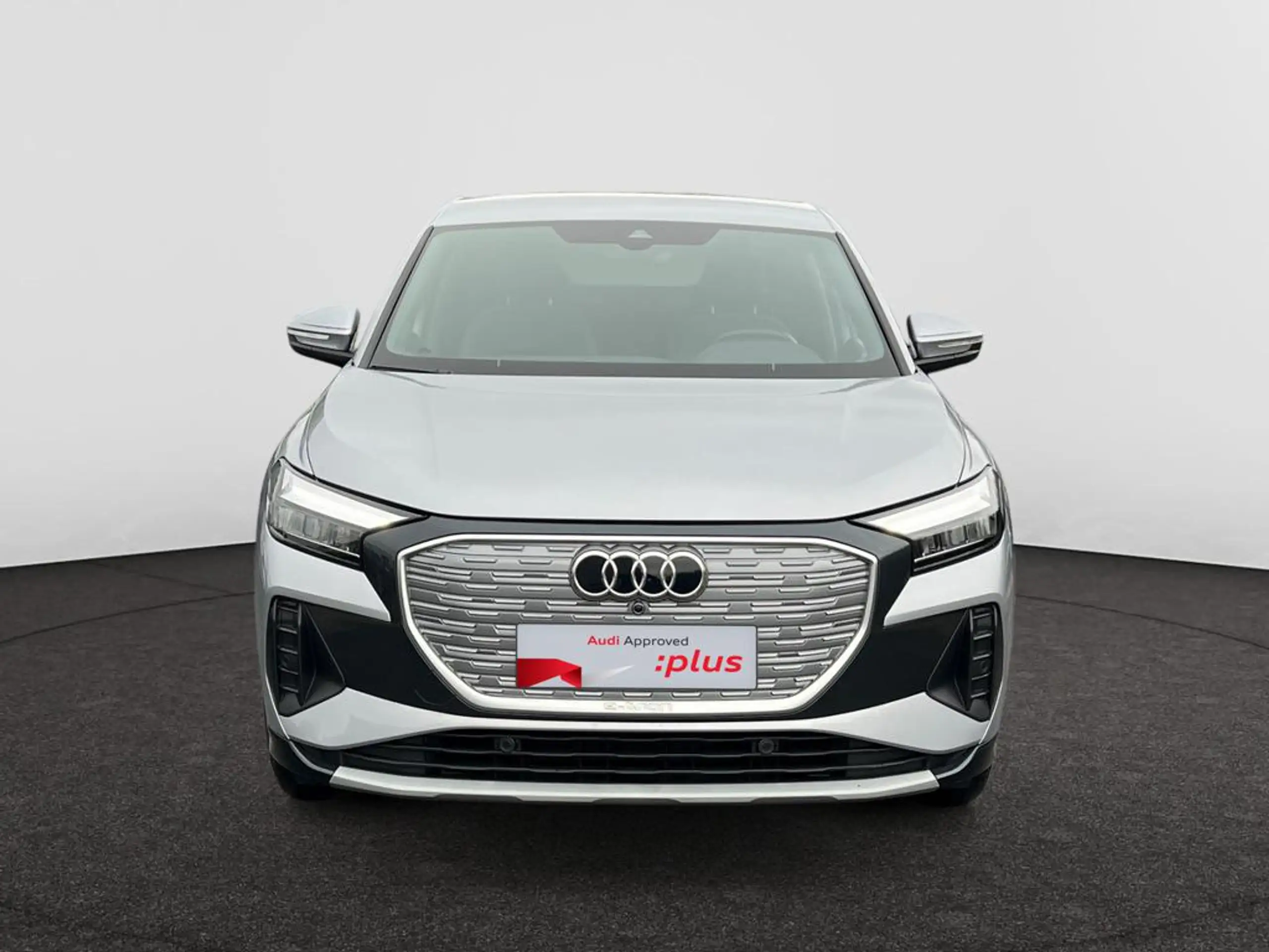 Audi - Q4 e-tron