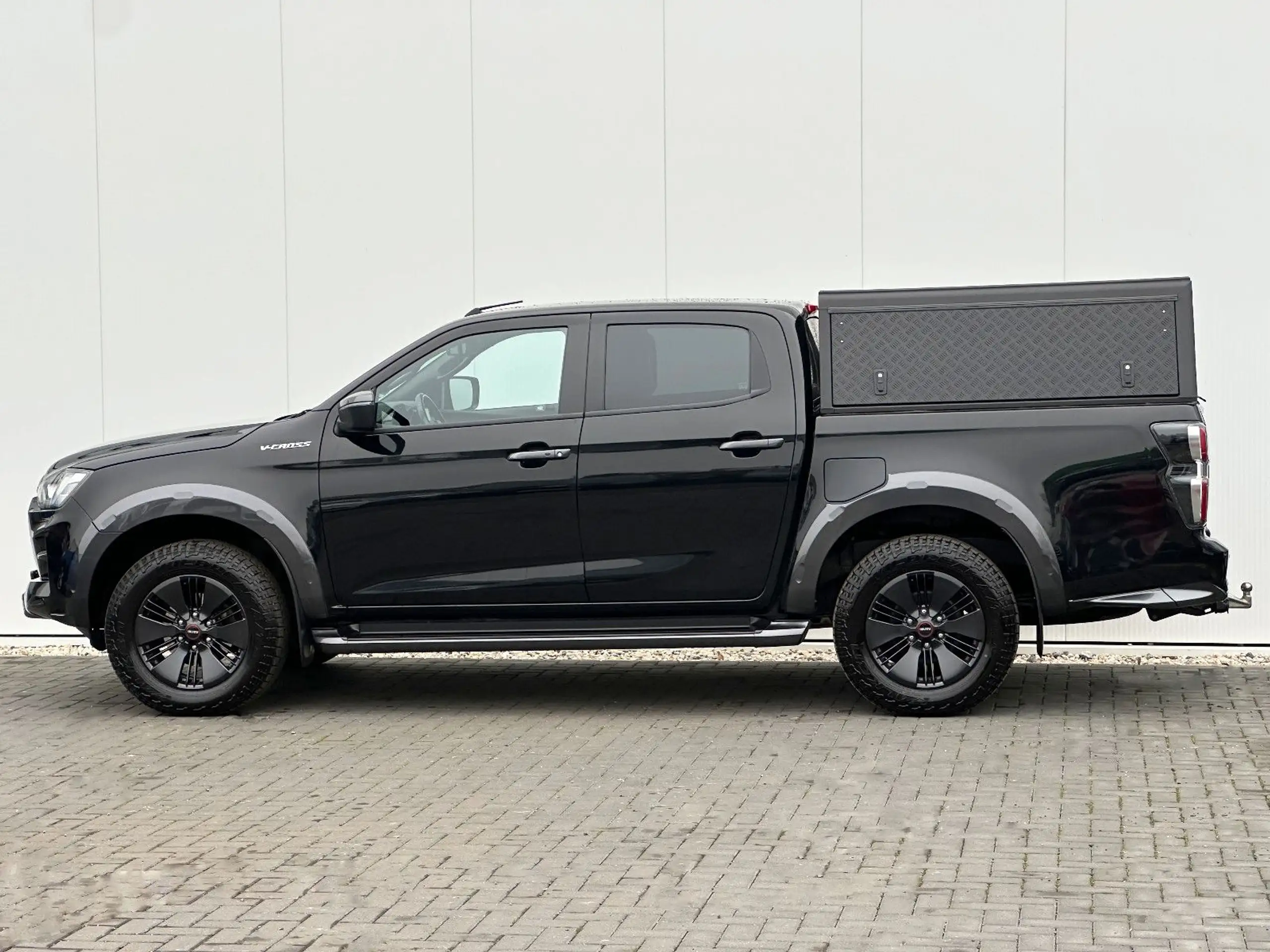 Isuzu - D-Max