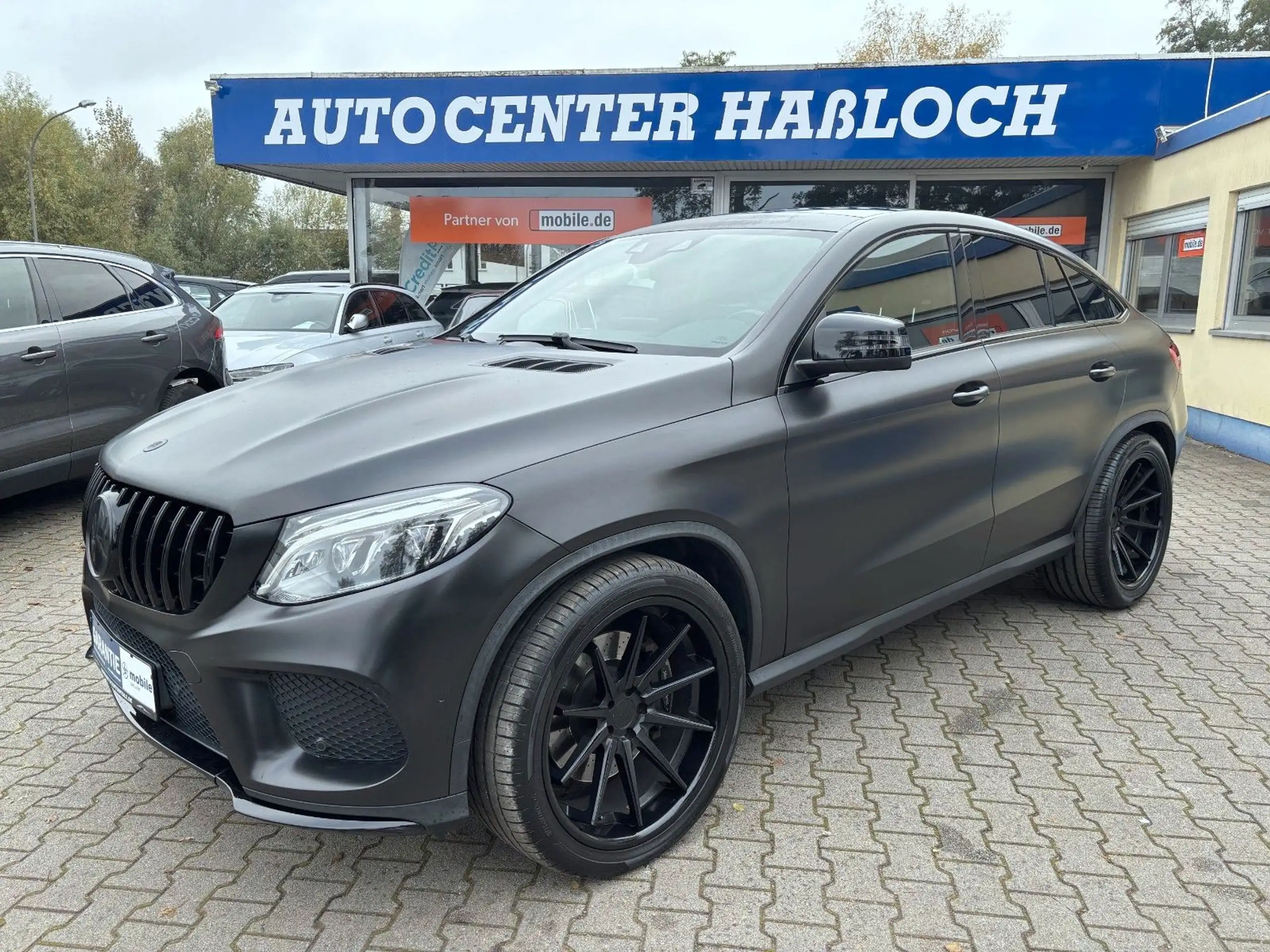 Mercedes-Benz - GLE 43 AMG