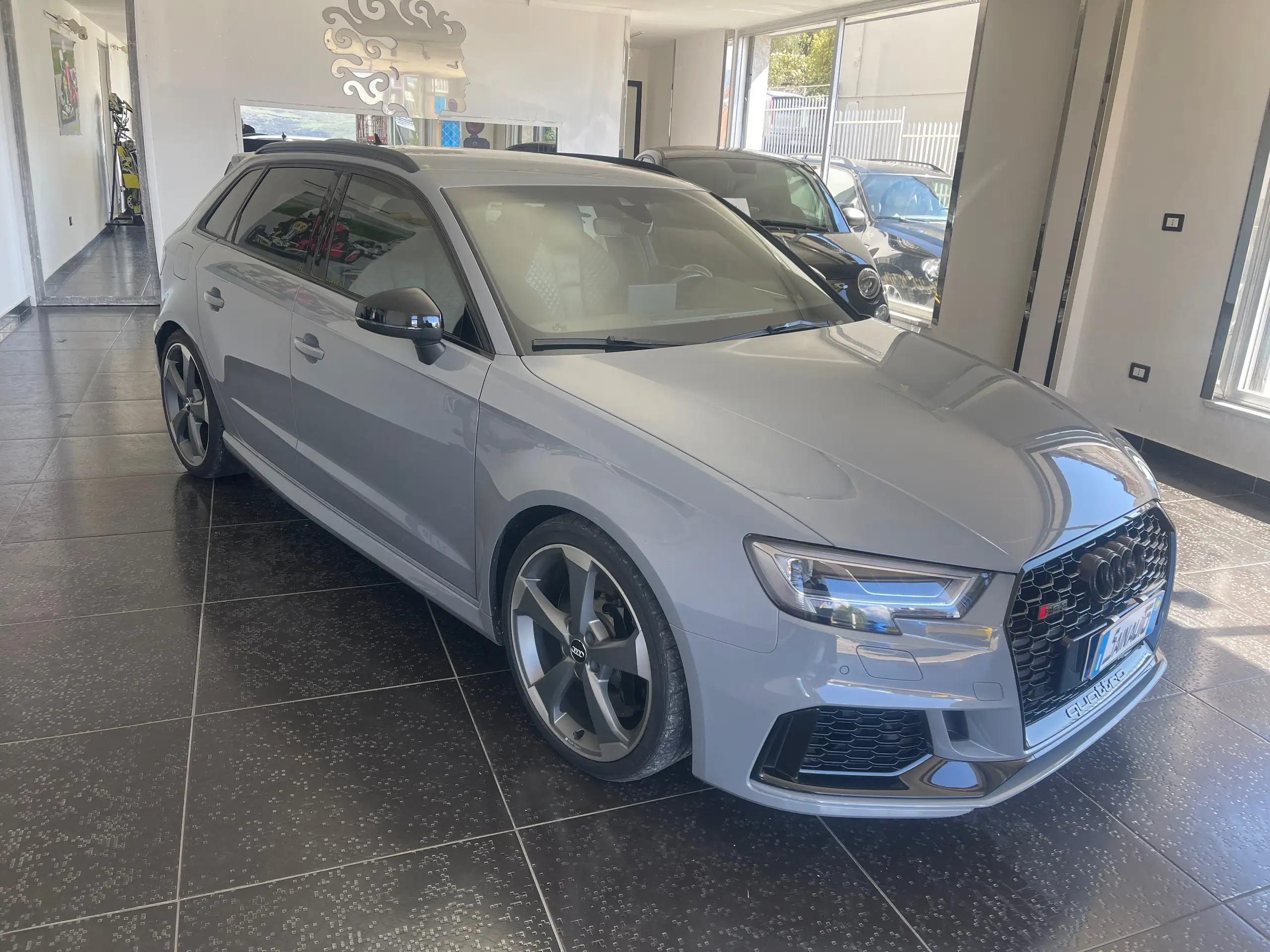 Audi - RS3