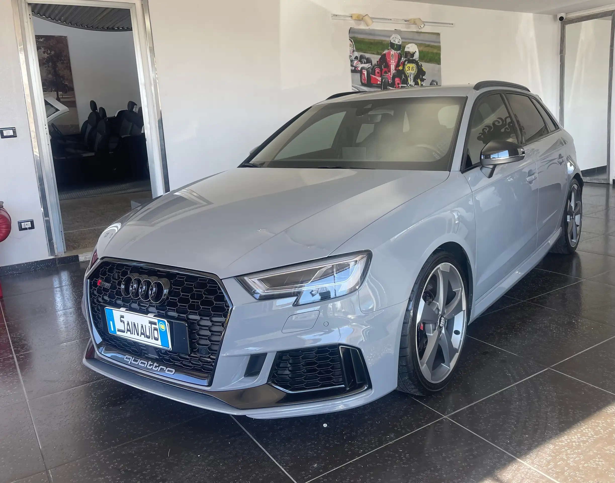 Audi - RS3