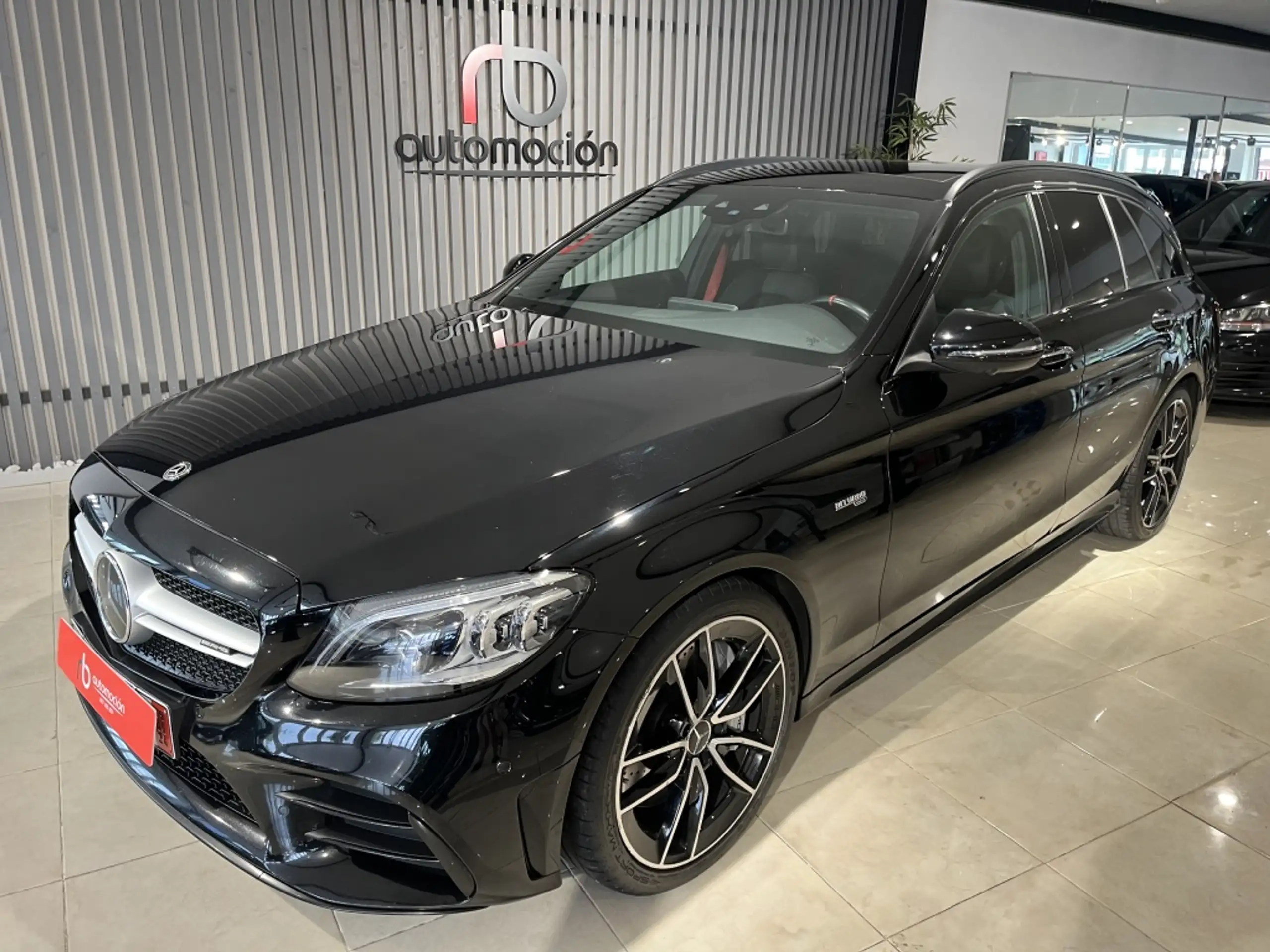 Mercedes-Benz - C 43 AMG