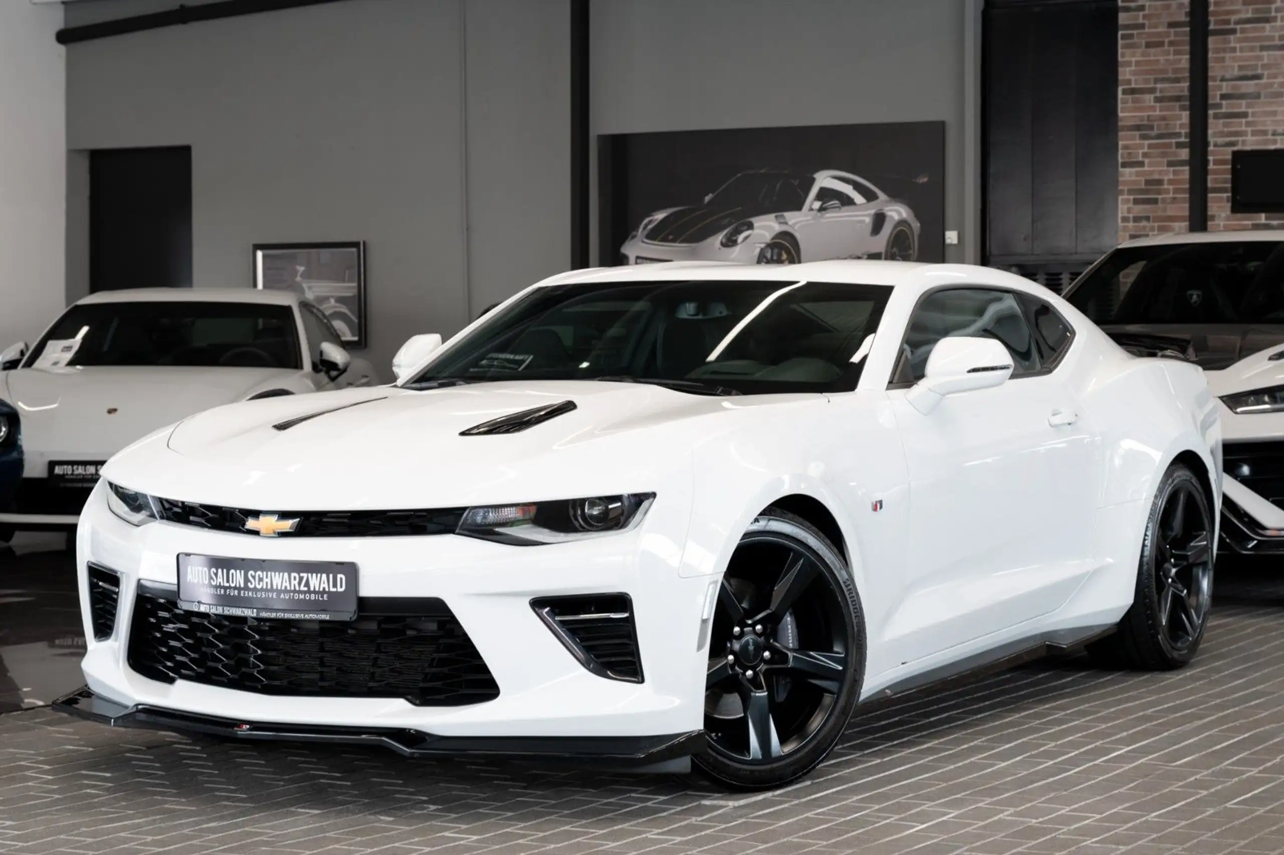 Chevrolet - Camaro