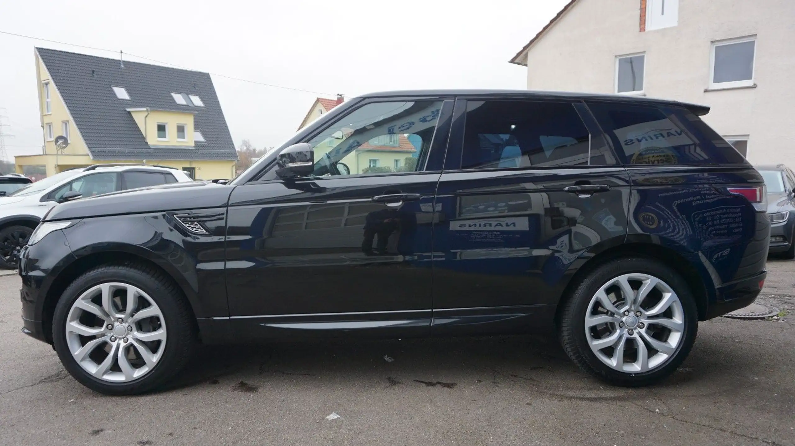 Land Rover - Range Rover Sport