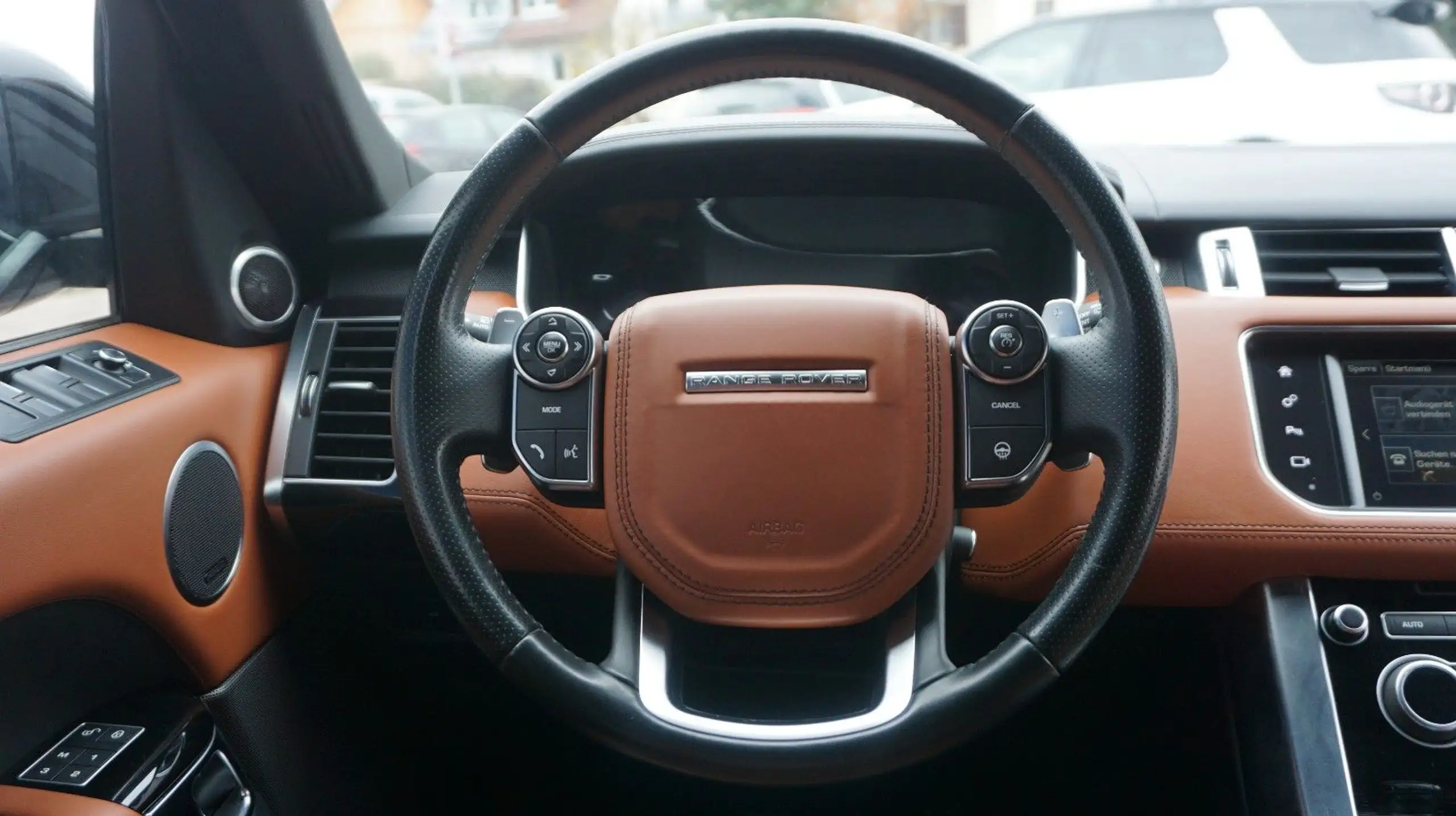 Land Rover - Range Rover Sport