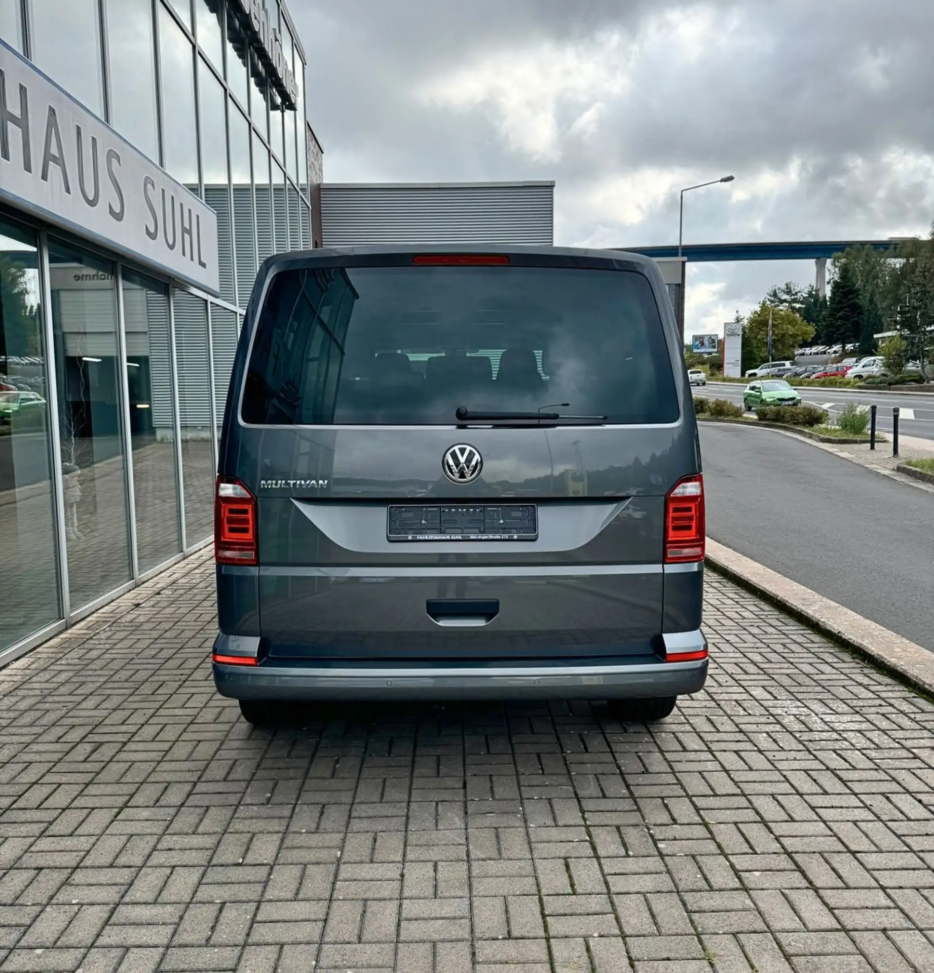 Volkswagen - T6 Multivan