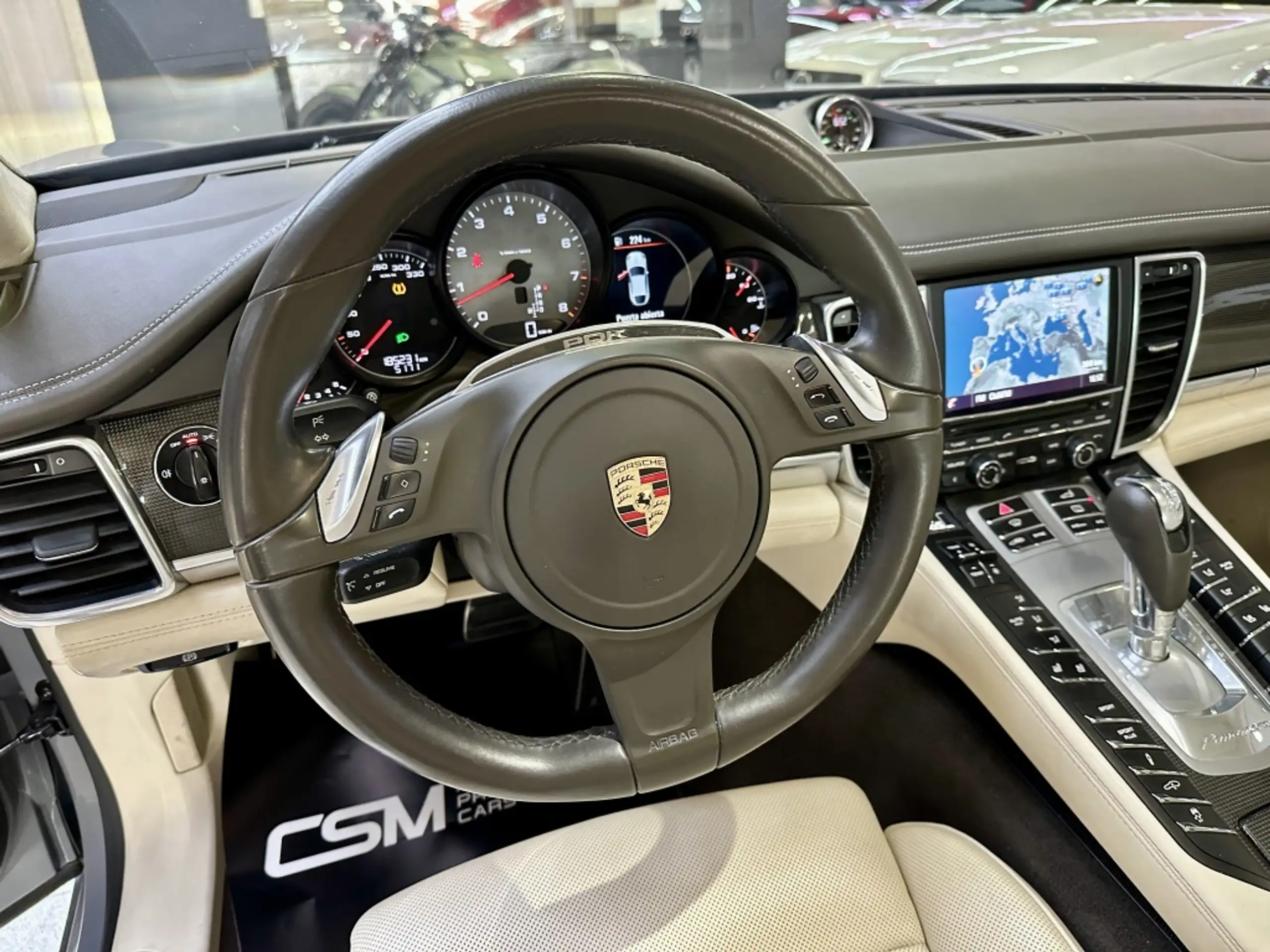 Porsche - Panamera