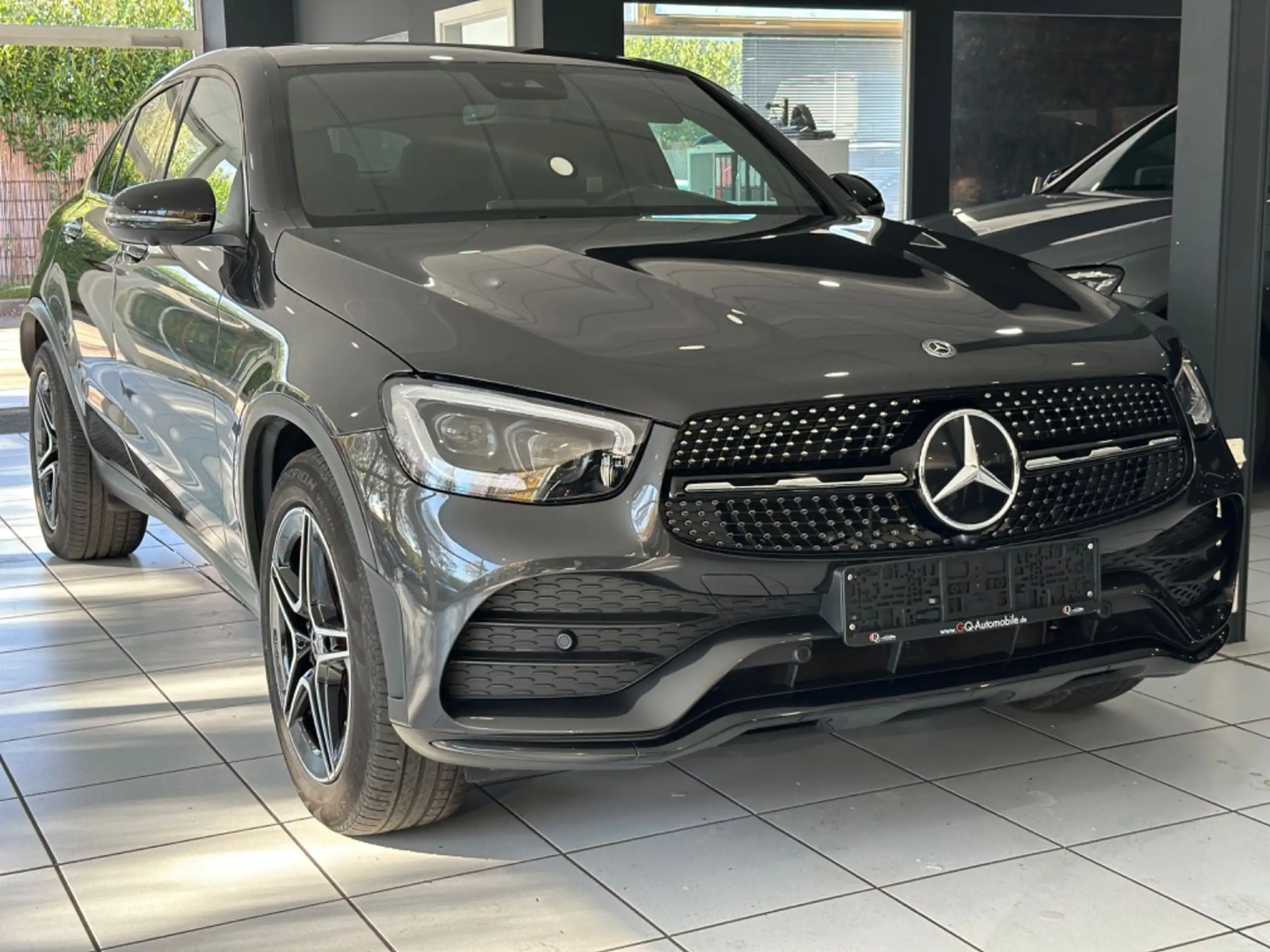 Mercedes-Benz - GLC 200