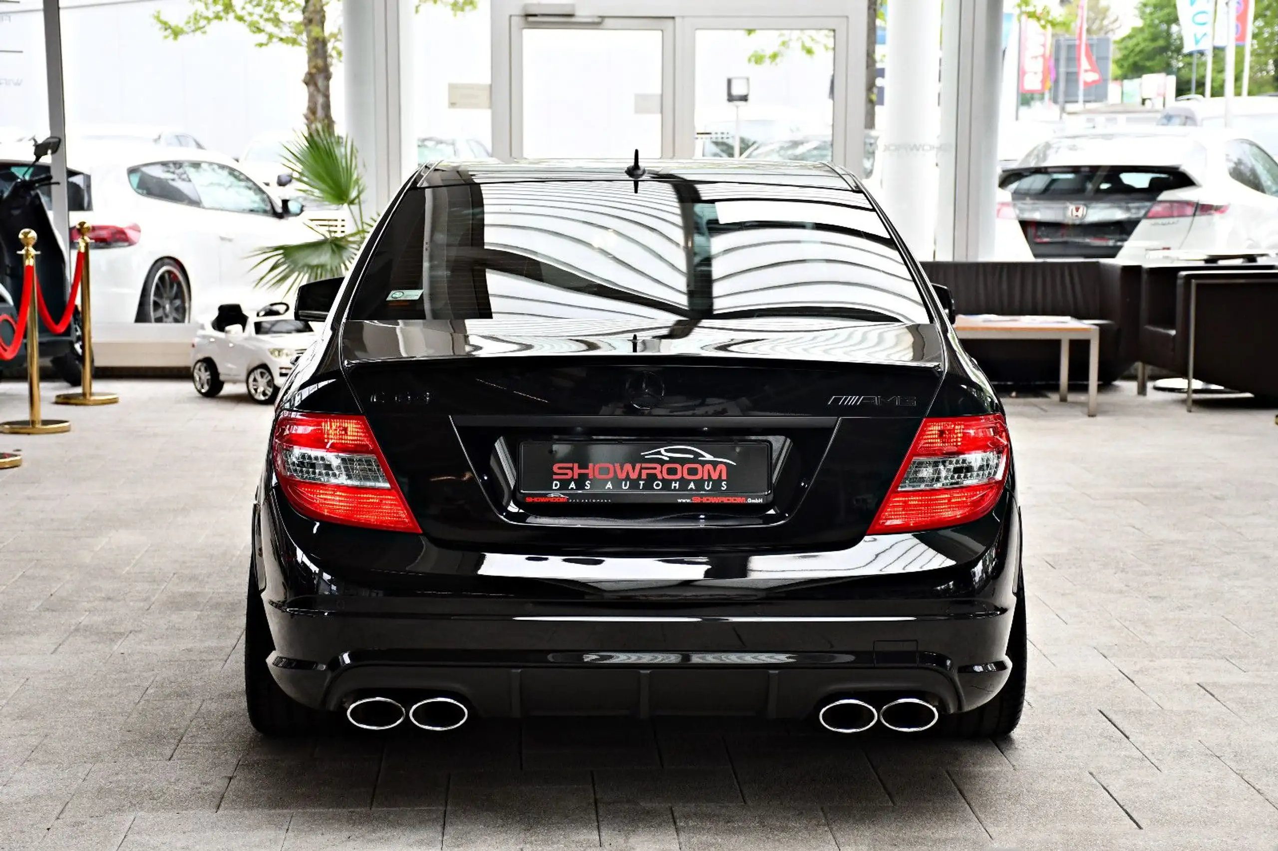 Mercedes-Benz - C 63 AMG