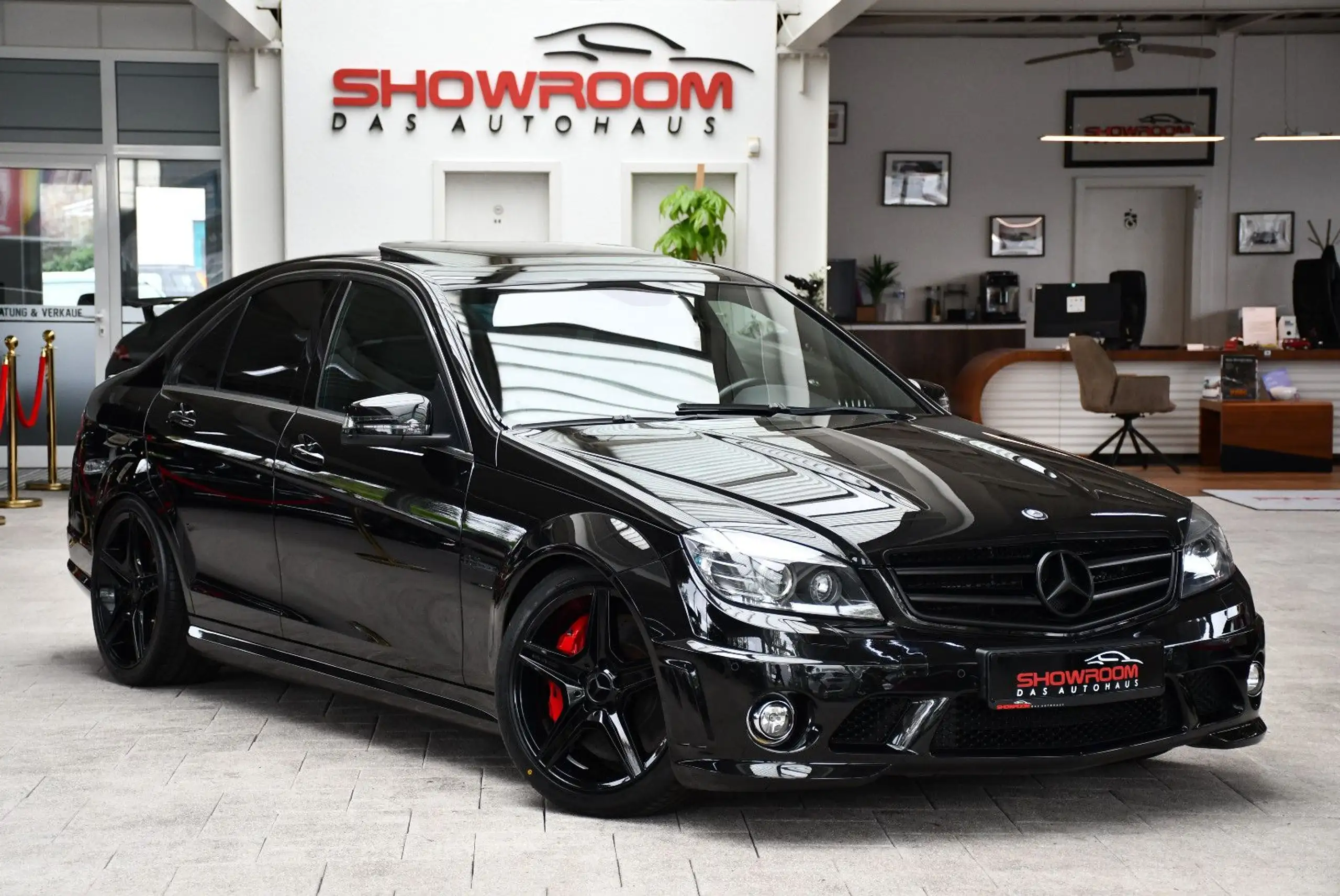 Mercedes-Benz - C 63 AMG