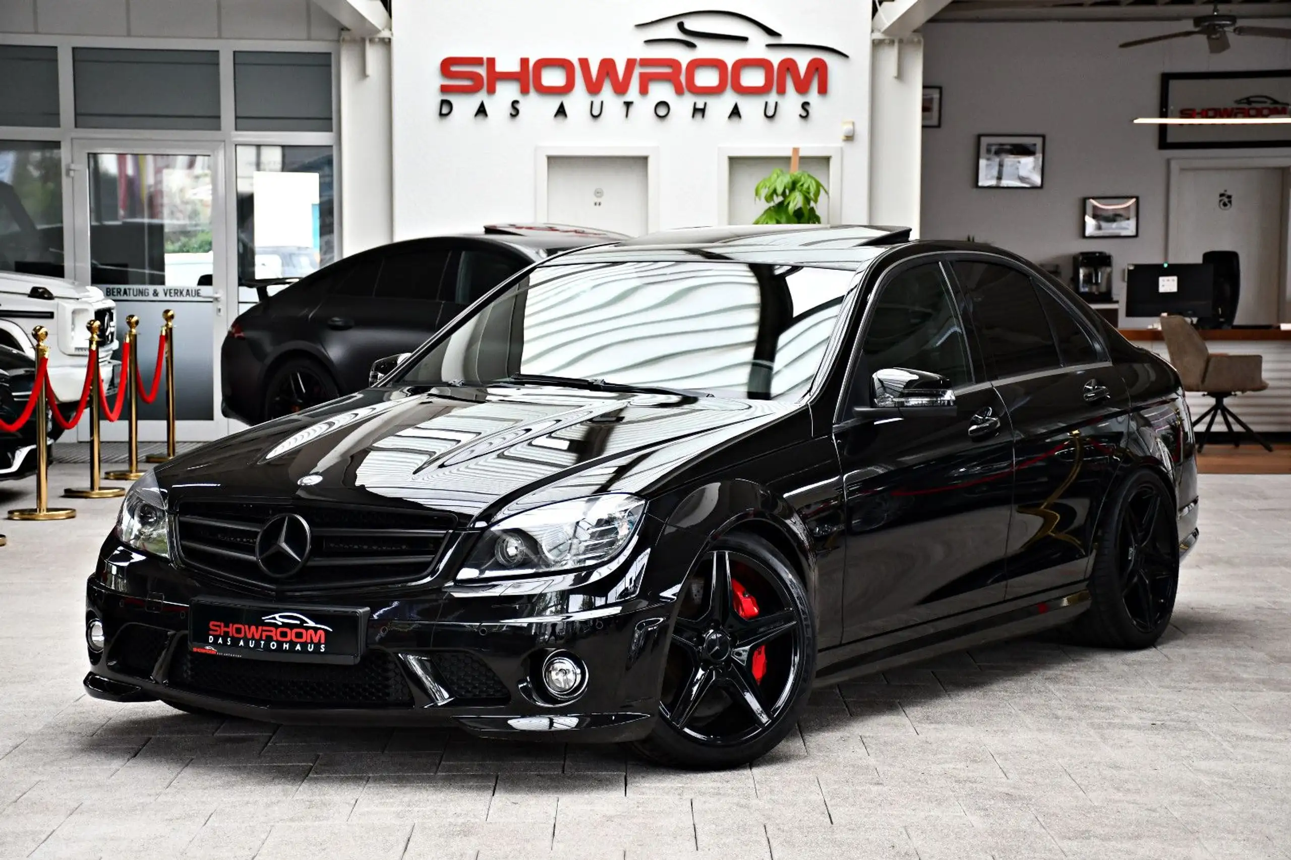 Mercedes-Benz - C 63 AMG