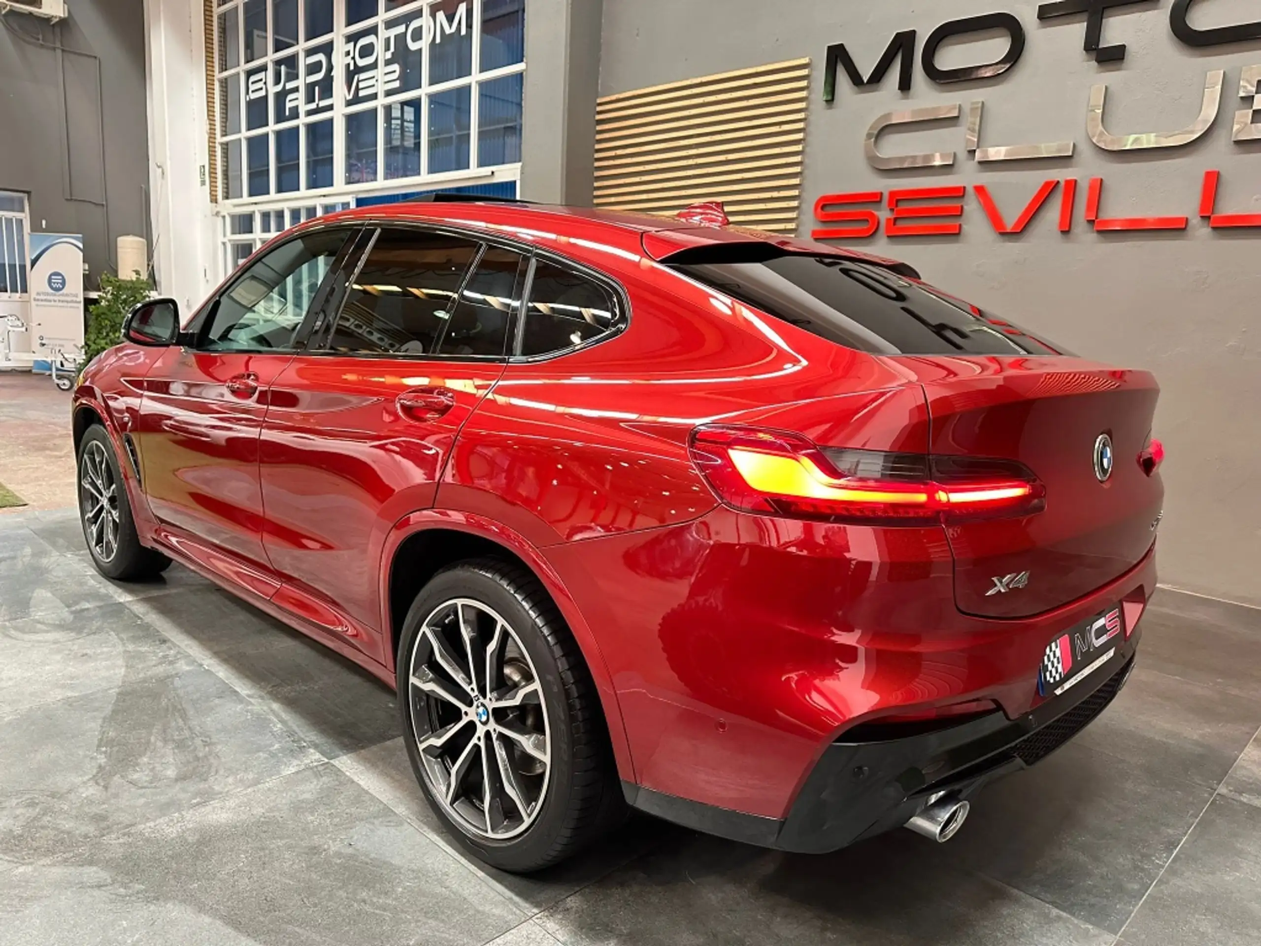 BMW - X4