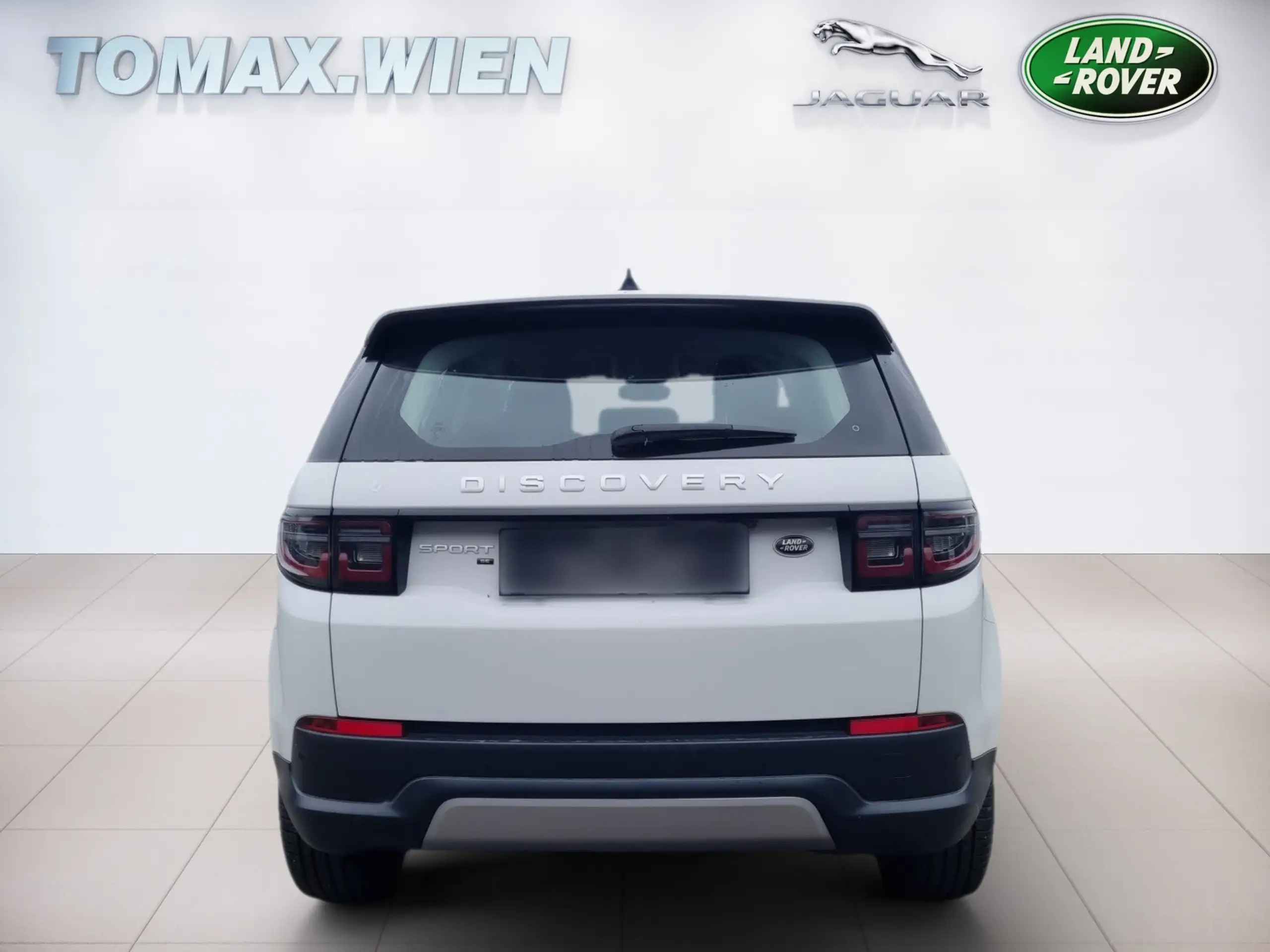 Land Rover - Discovery Sport