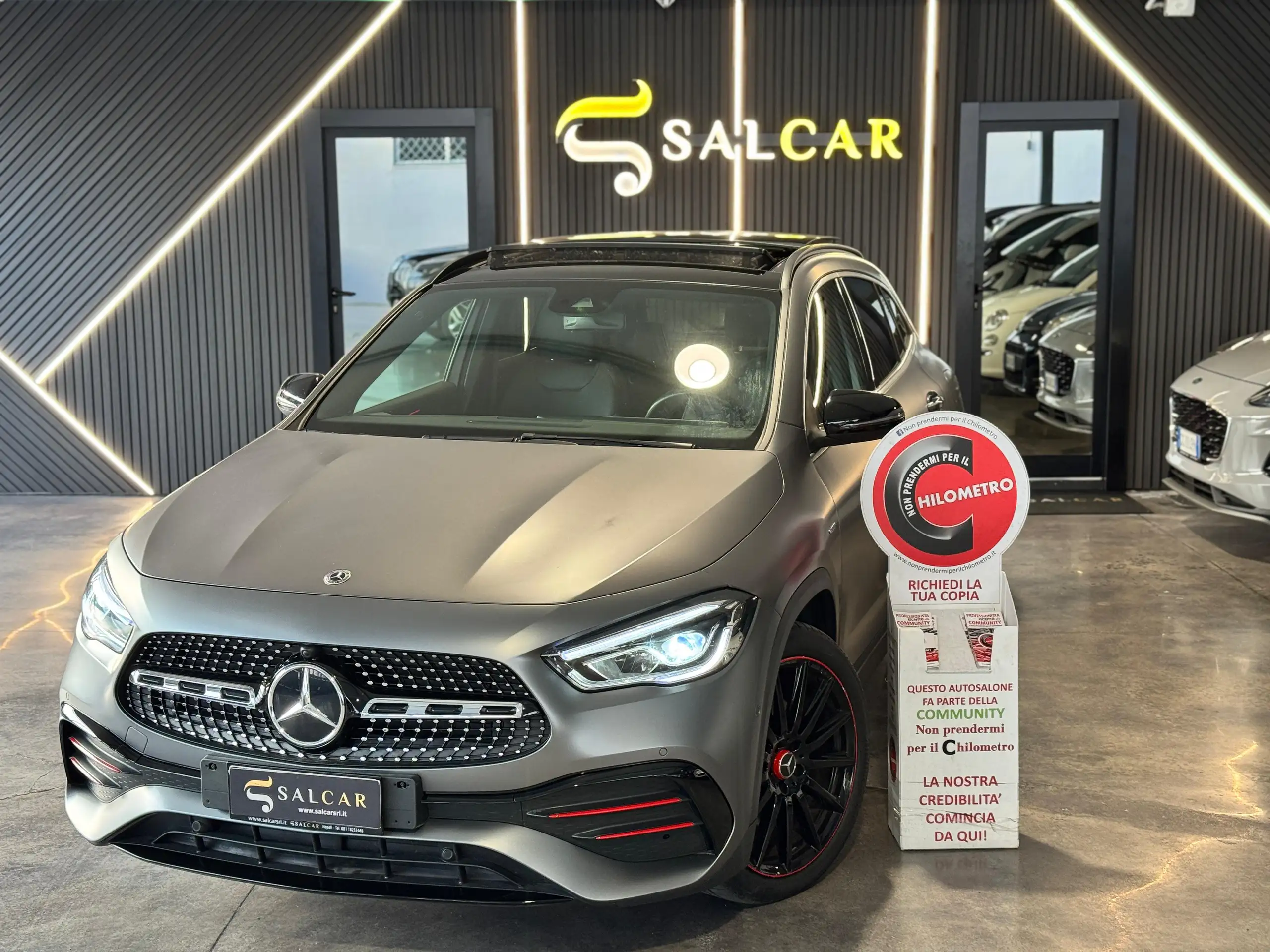 Mercedes-Benz - GLA 220