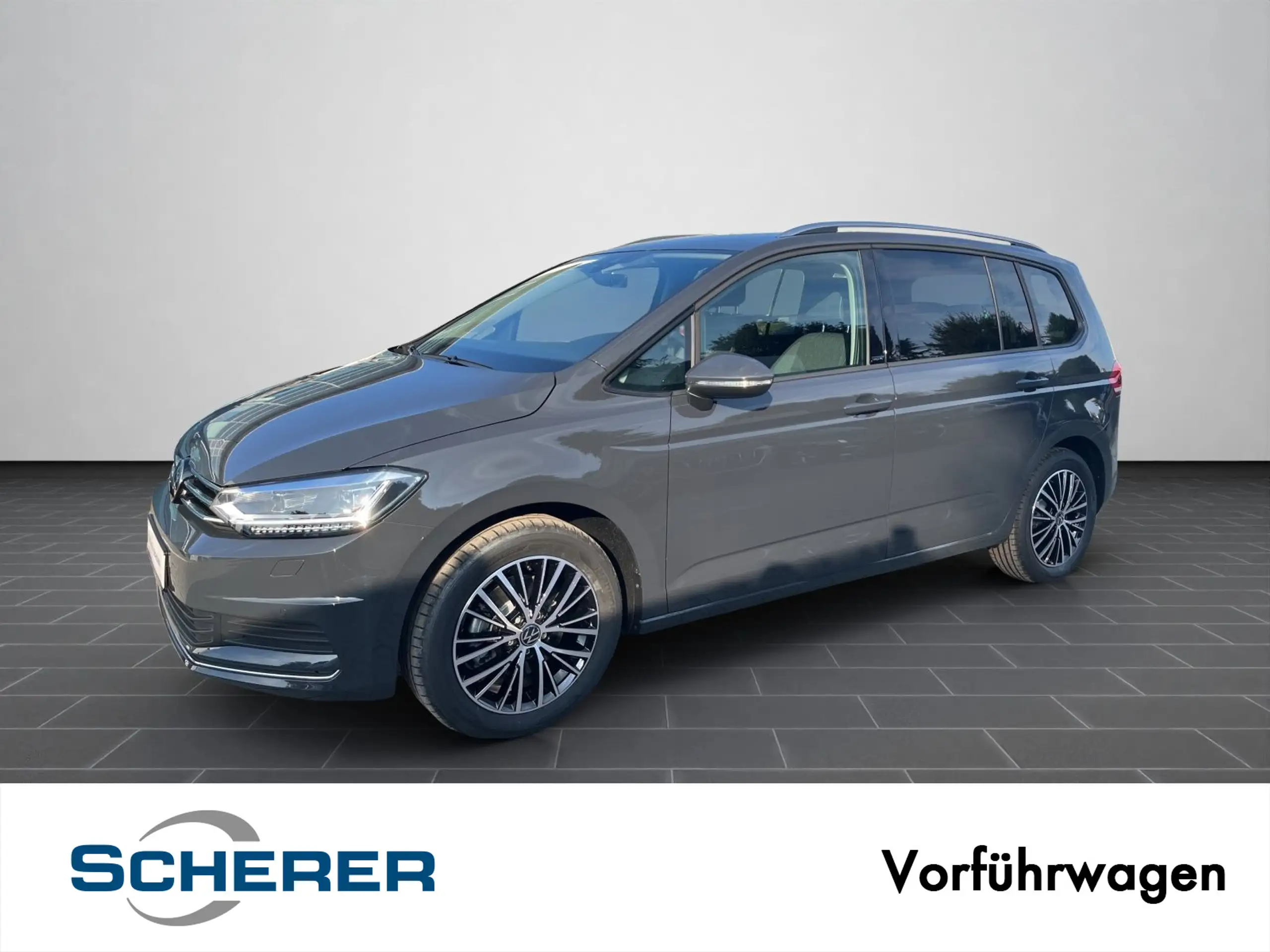 Volkswagen - Touran