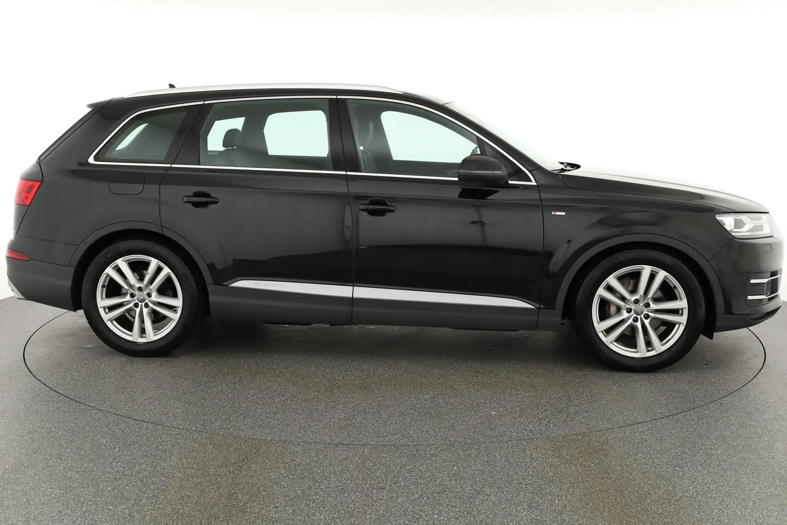 Audi - Q7