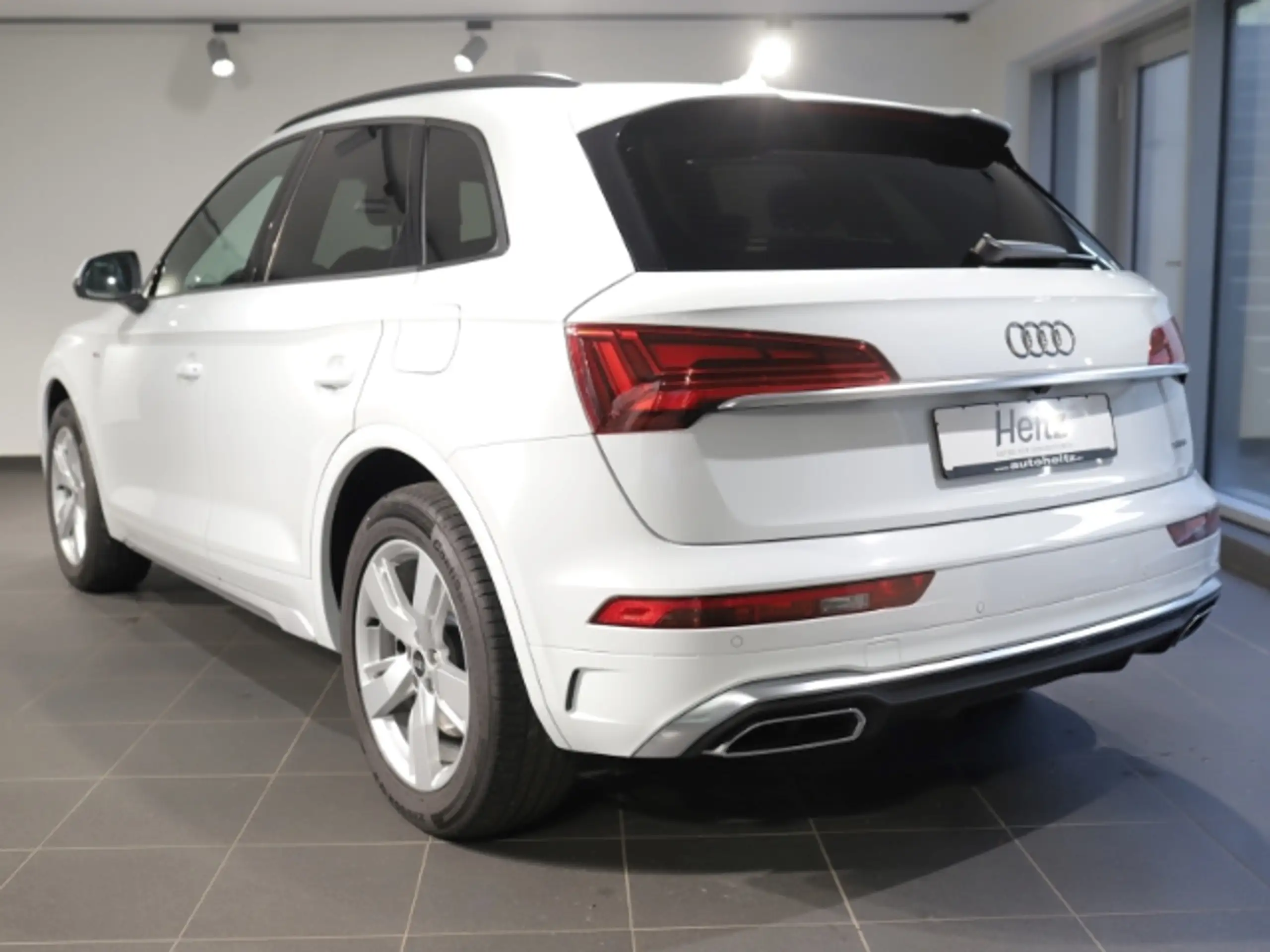 Audi - Q5