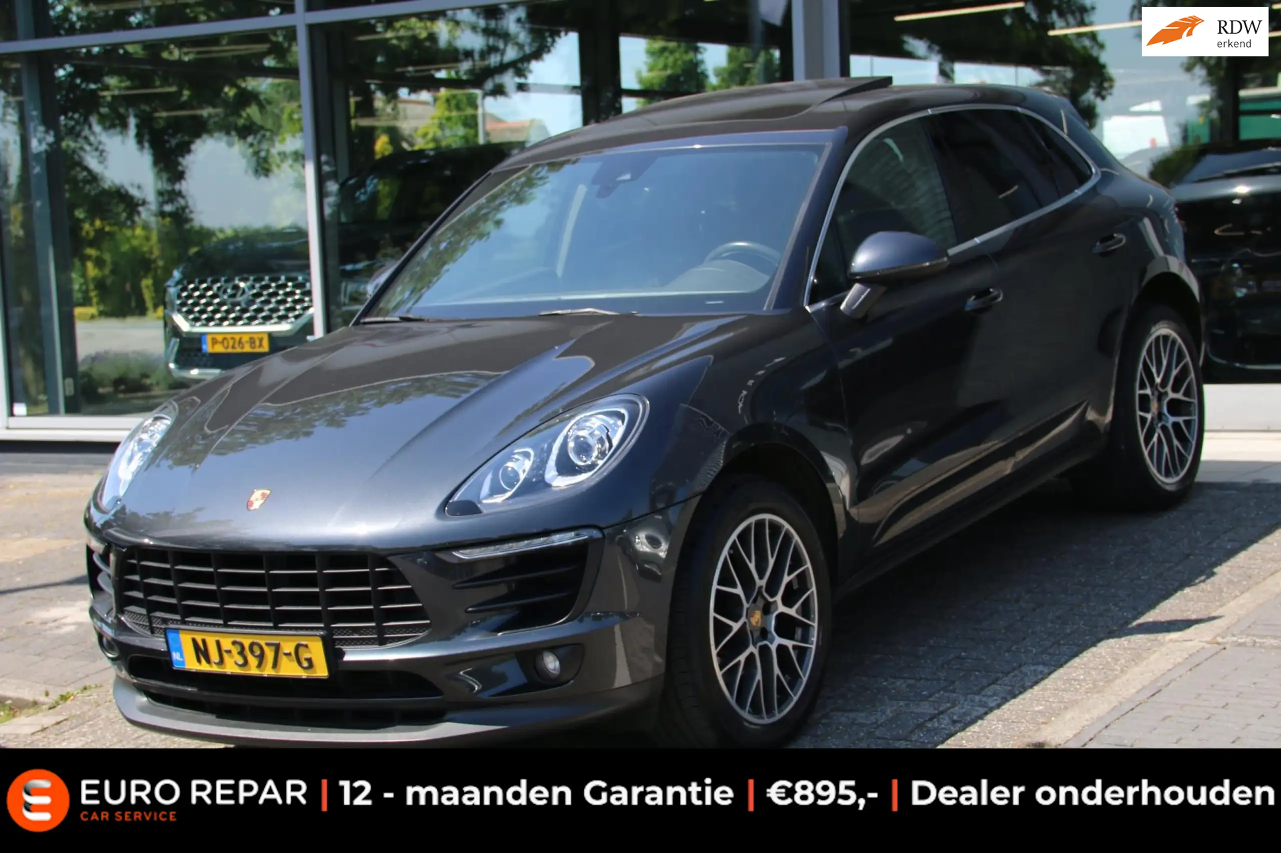 Porsche - Macan