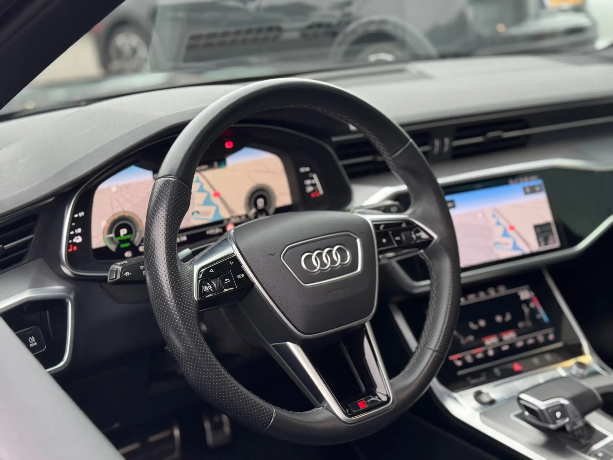 Audi - A6