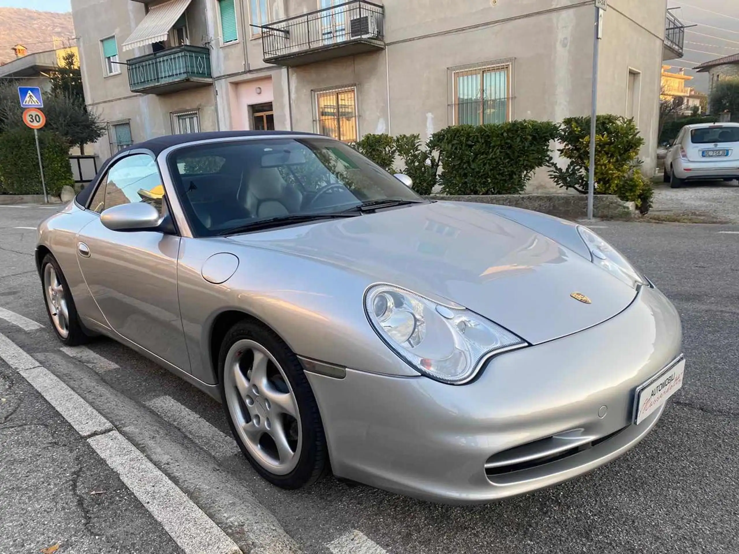 Porsche - 996