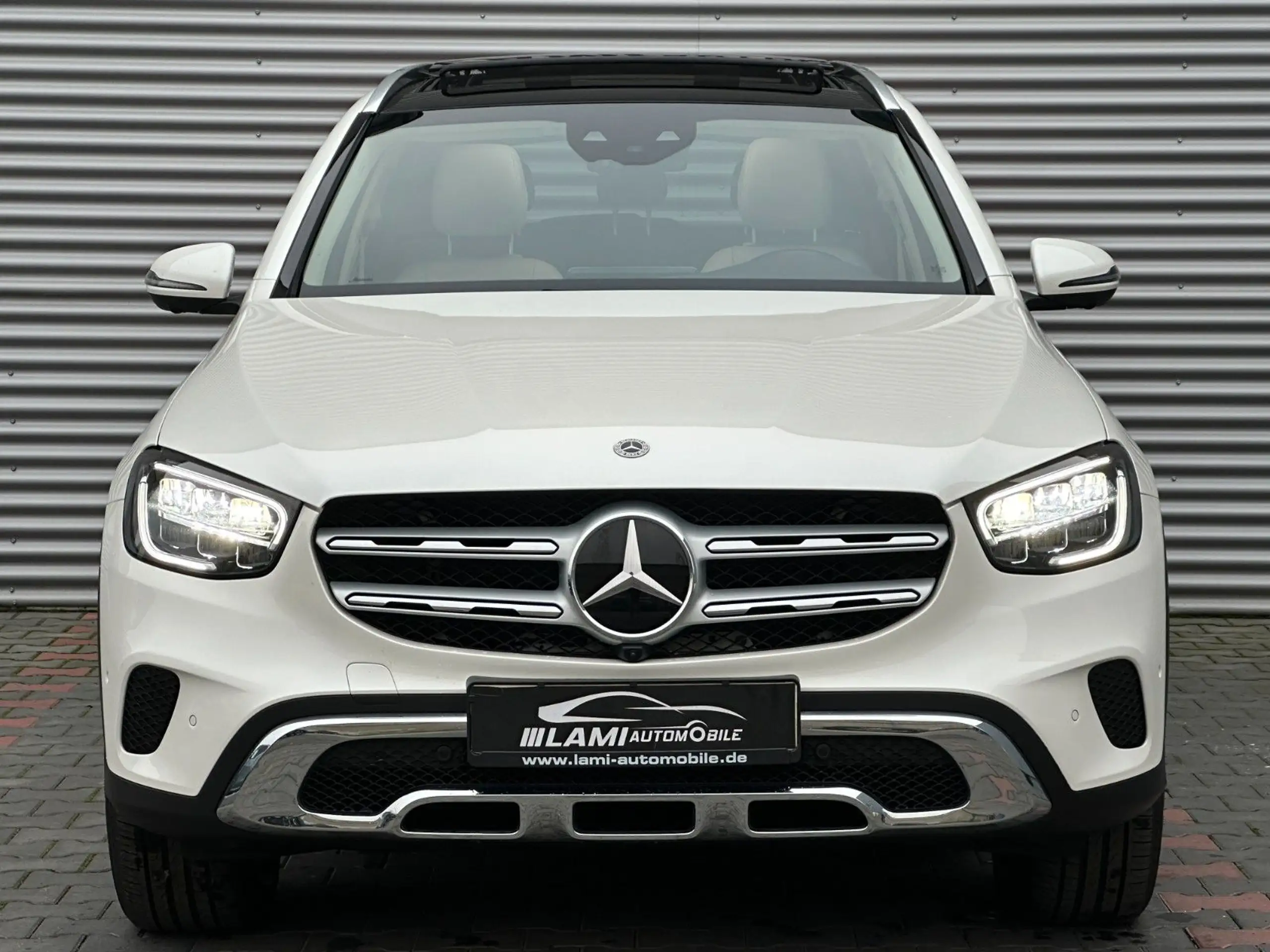 Mercedes-Benz - GLC 300