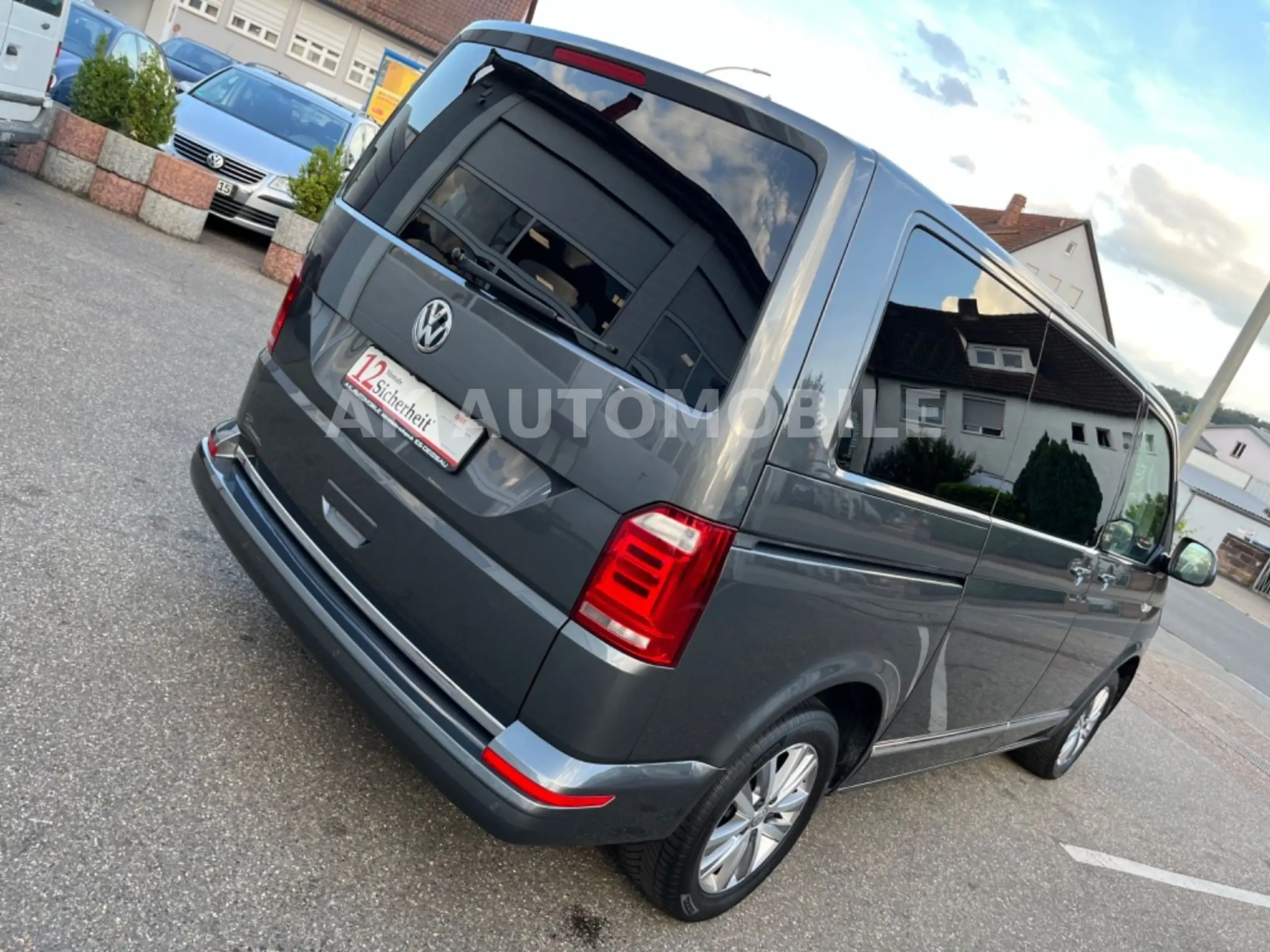 Volkswagen - T6 Multivan