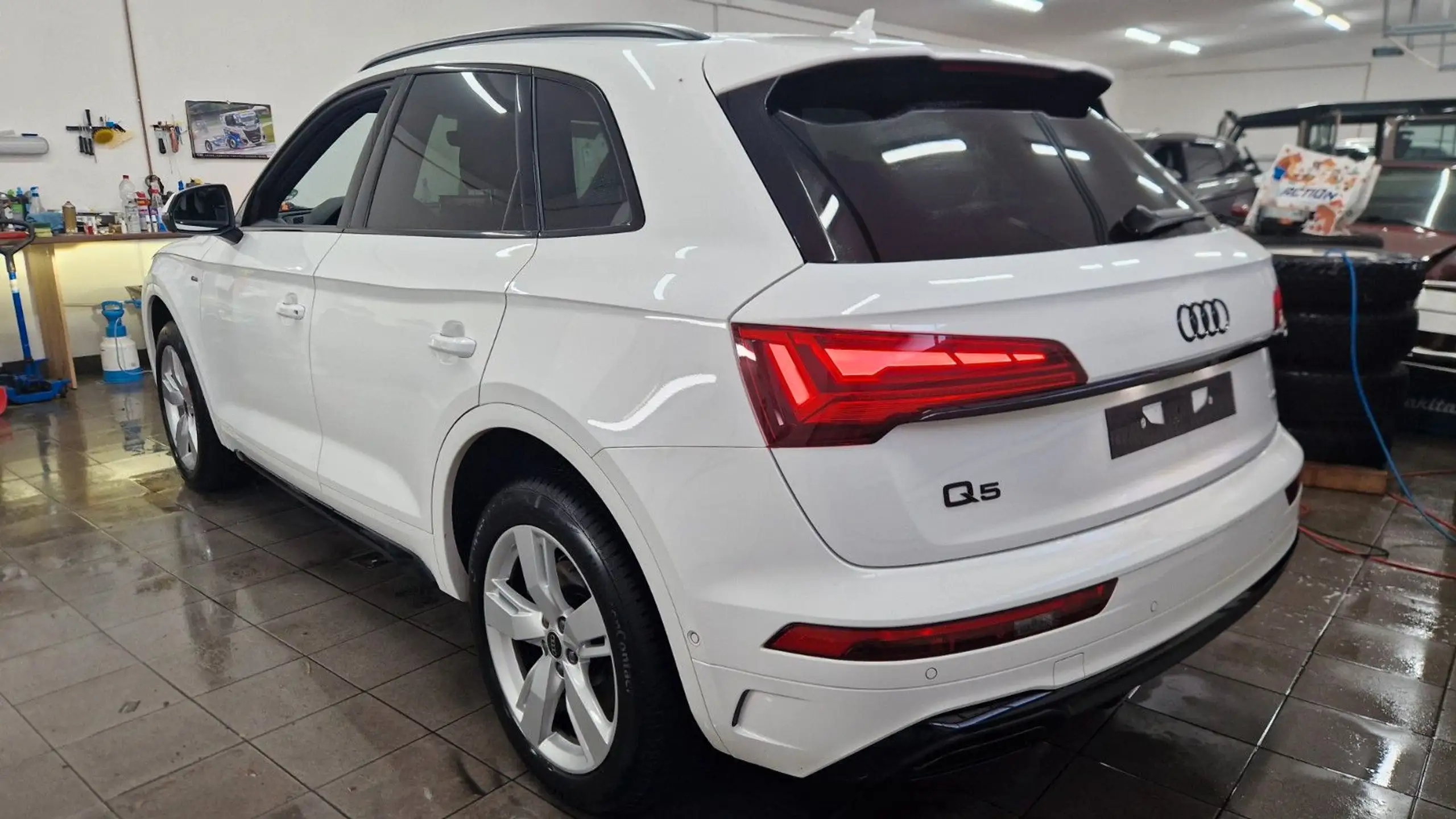 Audi - Q5