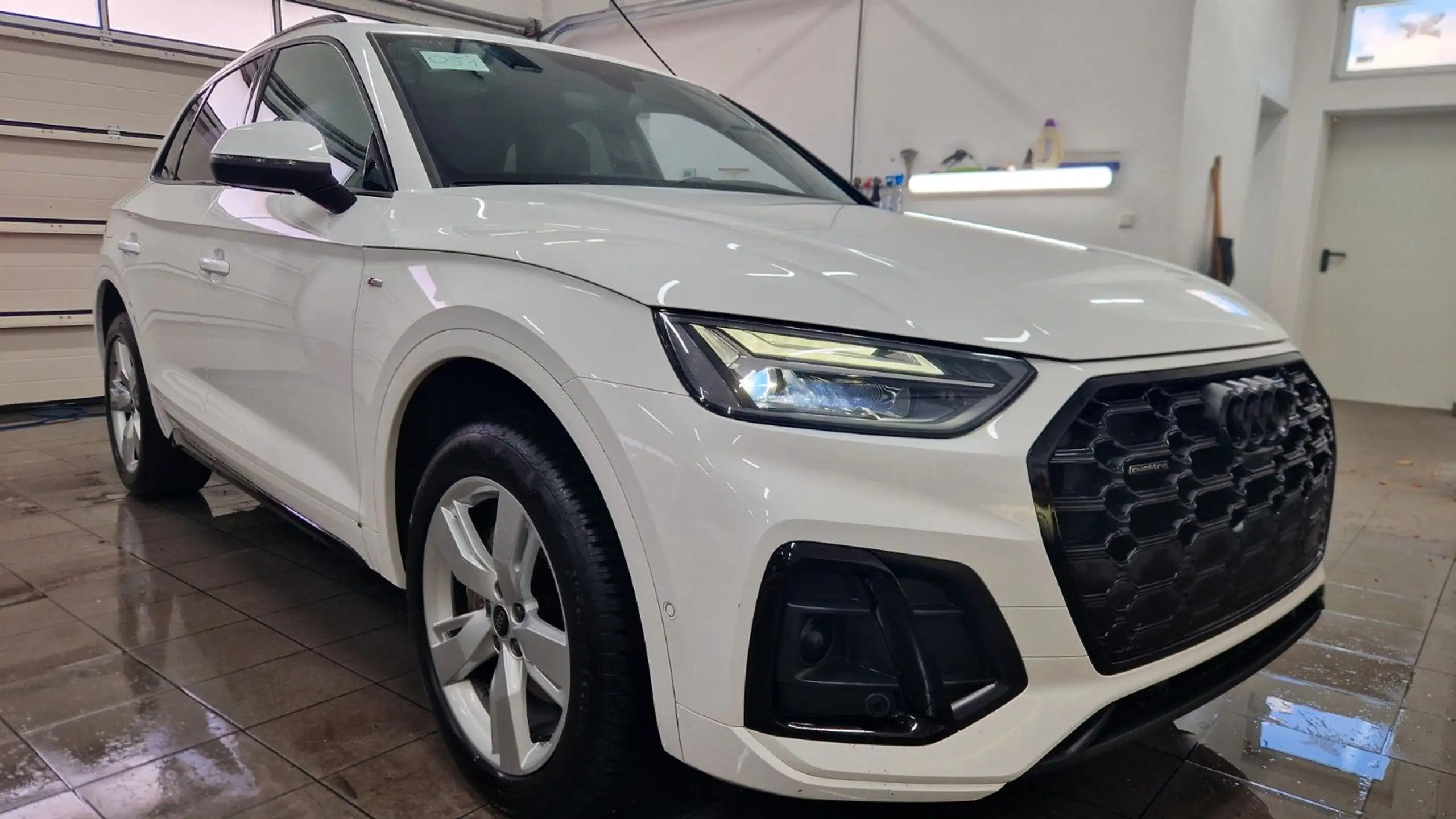 Audi - Q5